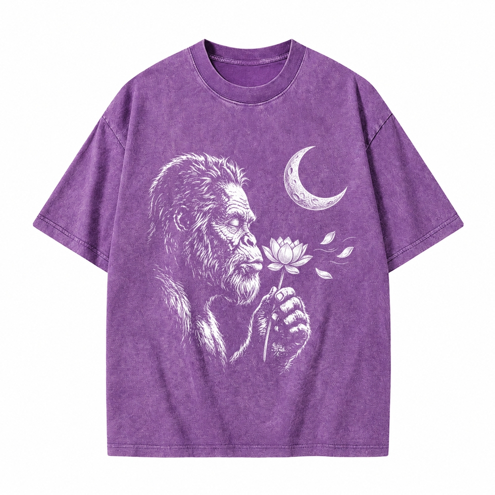 Moonnora Funny Bigfoot Blowing wishes Lotus Flower Dandelion Washed T-Shirt