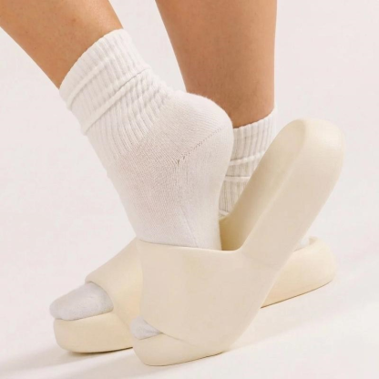 Sandalias suaves, esponjosas e impermeables con forma de almohada, pantuflas de plataforma de espuma Cloud con amortiguación y absorción de impactos similares a las de las zapatillas deportivas, sandalias antideslizantes y cómodas para interiores y exteri