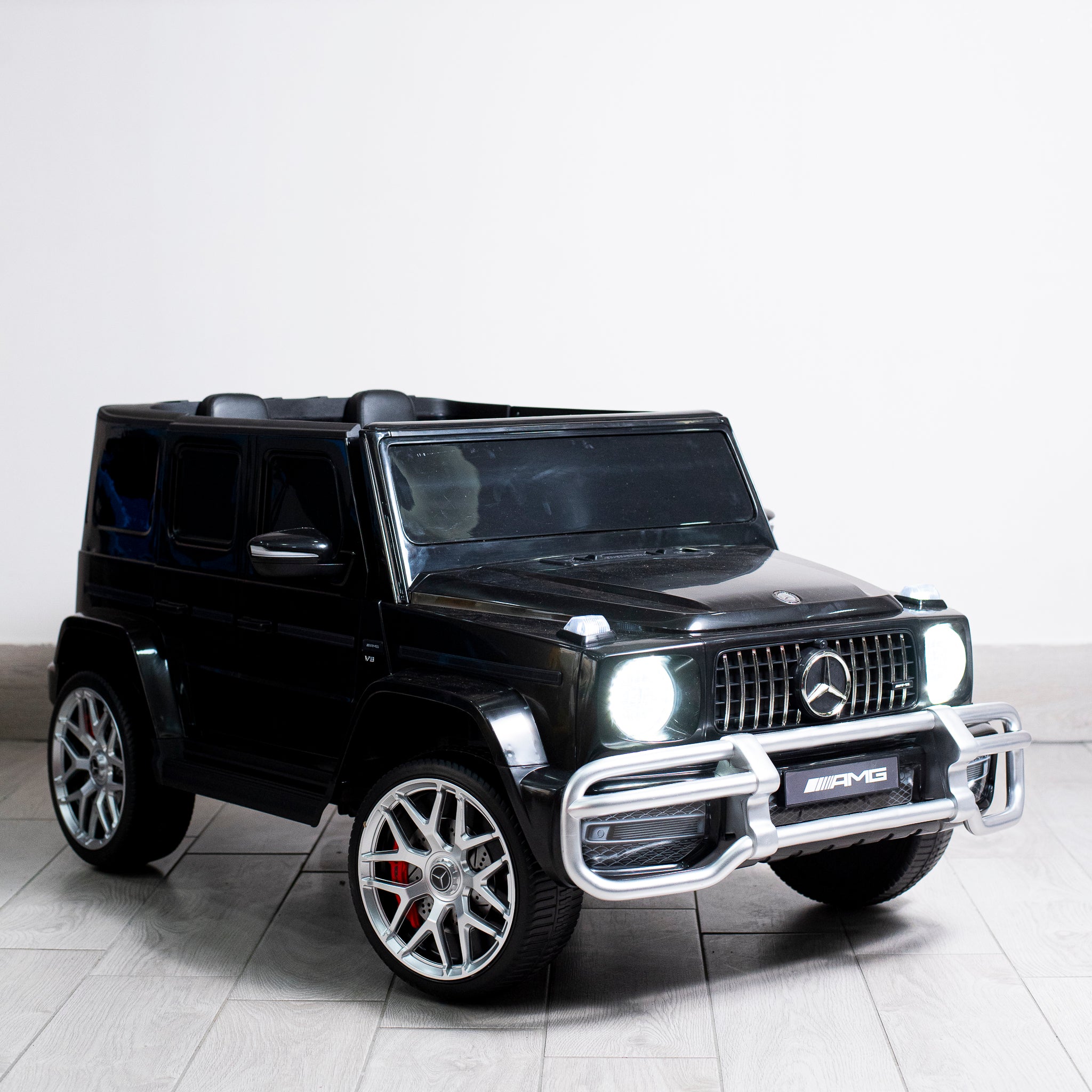 12V Electric Ride-On Car for Kids, Luxury SUV Style Toy Car with LED Lights, Realistic Sounds, MP3 Player, Parent Remote Control, Safety Seat Belts, Dual Motor Battery Powered Vehicle