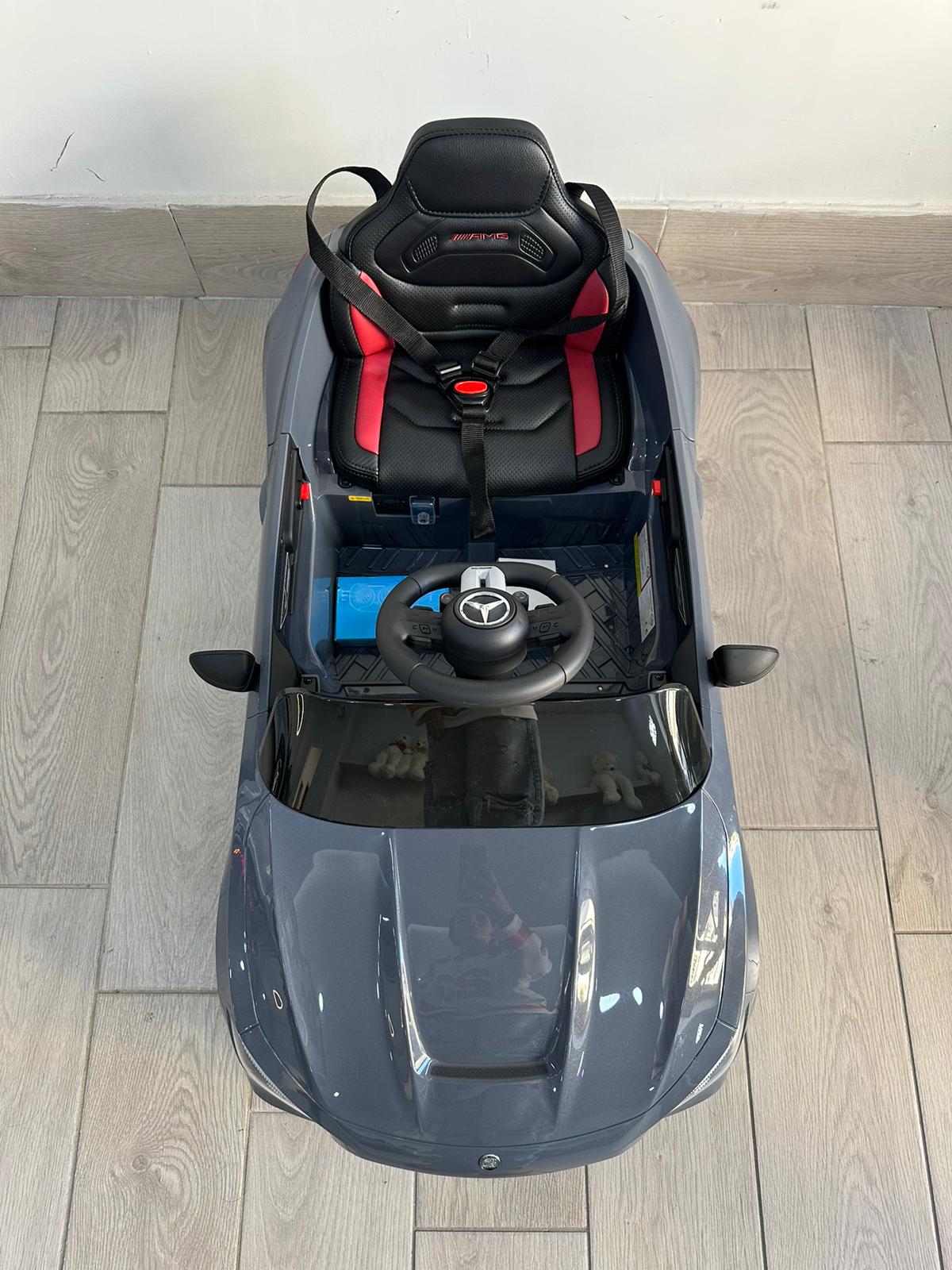 12V Kids Electric Ride-On Car, Realistic Toy Vehicle with LED Lights, Sounds, MP3 & USB Music, Parent Remote Control, Safety Belt, Forward & Reverse Driving