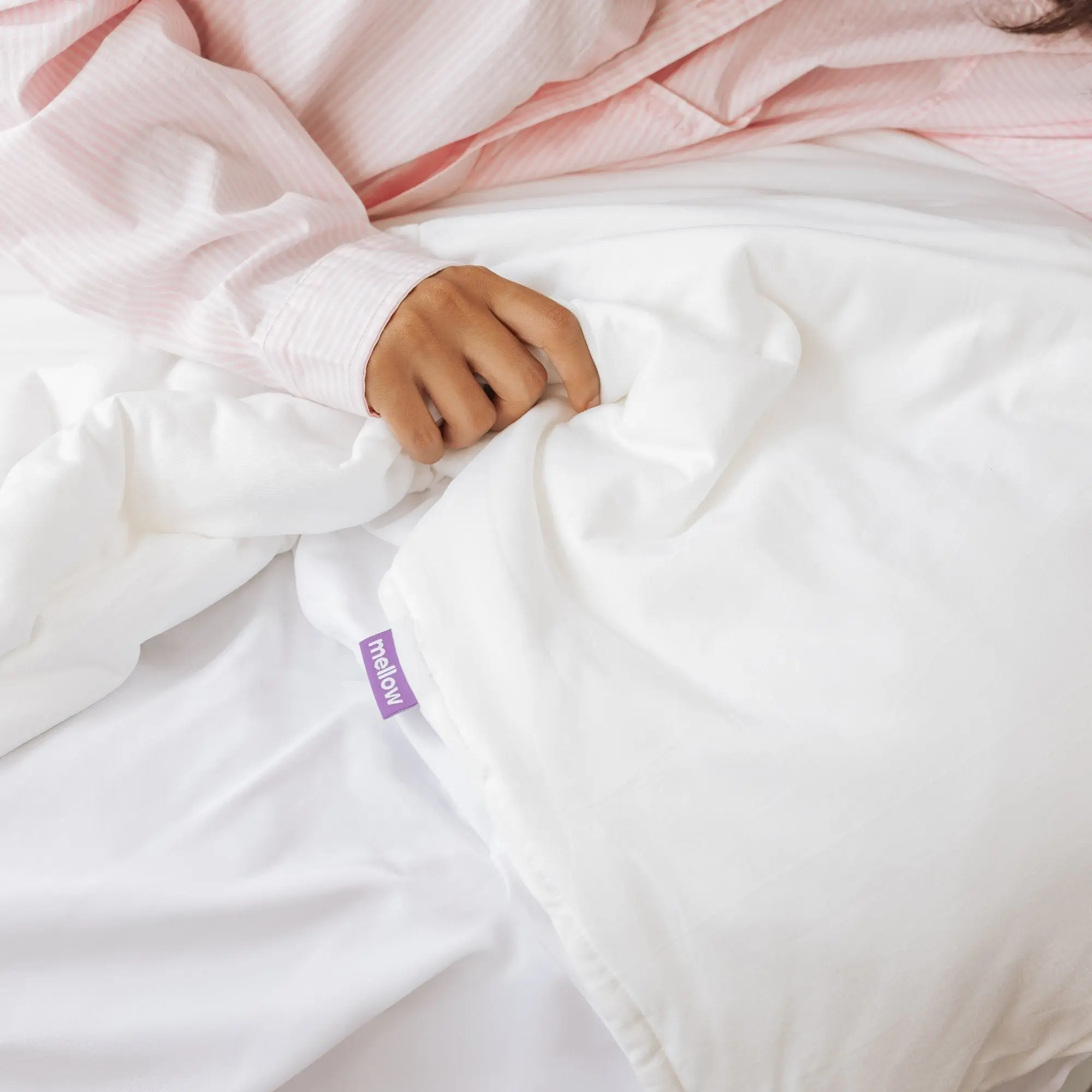 Cooling Comforter for Hot Sleepers, Lightweight Breathable Blanket for Instant Cool Relief