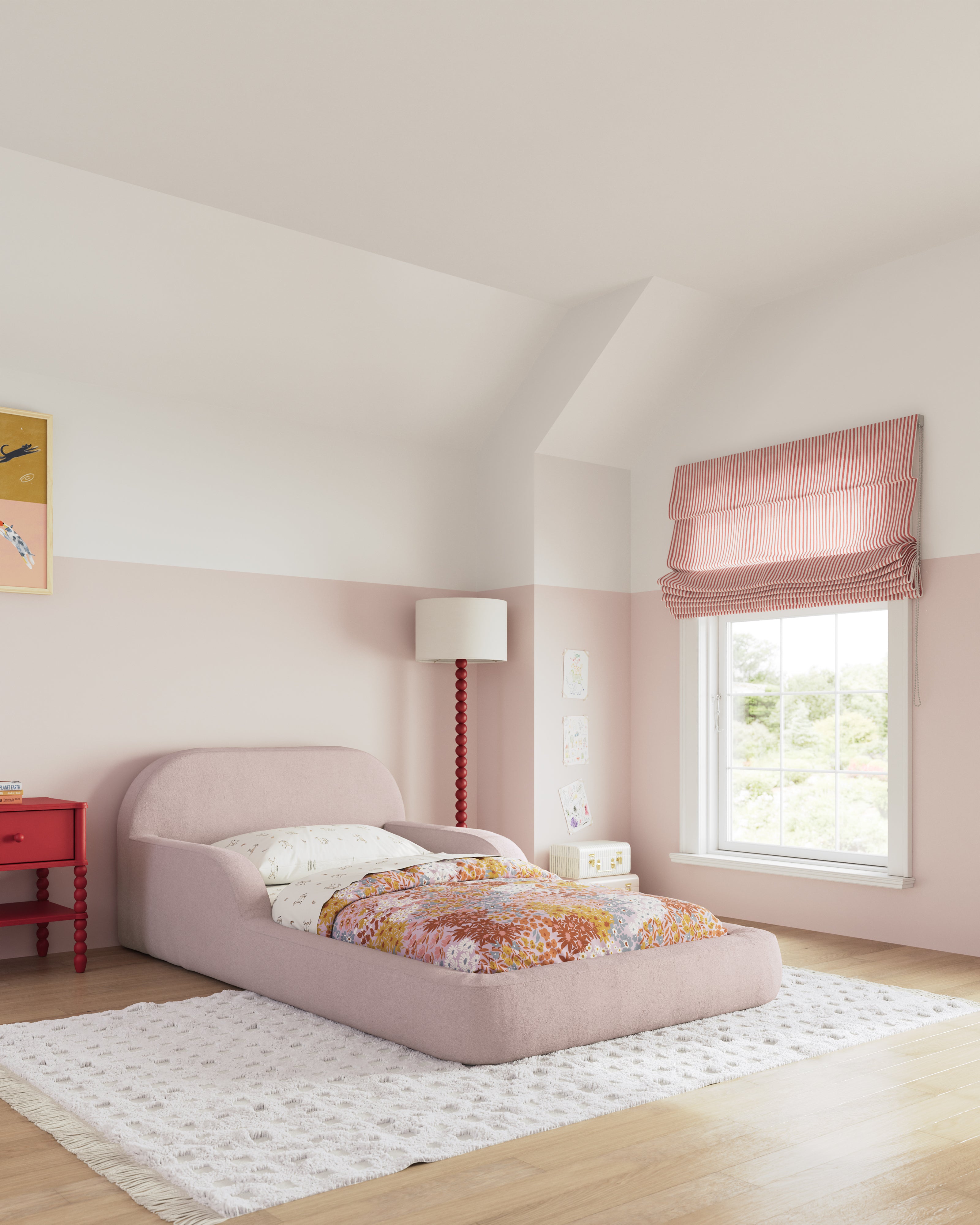 This low‑profile Montessori‑style kids foam bed has soft rounded bump‑safe edges and a removable washable cover for quick, tool‑free setup.