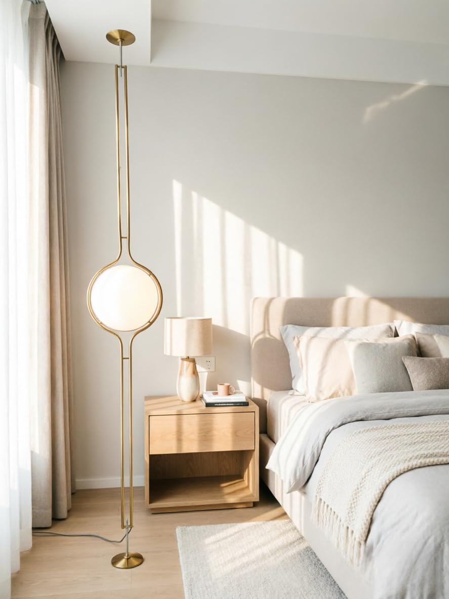 Tool‑free tension‑mount floor lamp fits ceiling‑to‑floor, adjustable height & 3 colour temperatures, supplied with dual bulbs for flexible home lighting.