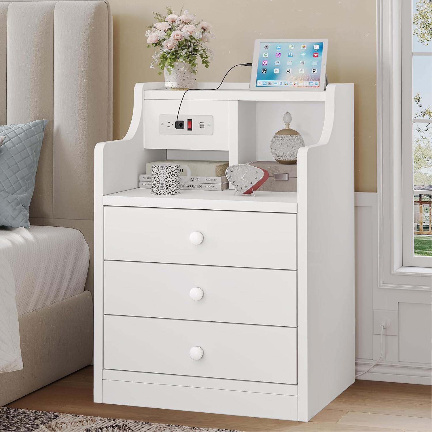 This multi‑drawer bedside cabinet with built‑in USB and mains charging ports is sturdily built, space‑saving and versatile for bedrooms and living‑room spaces.