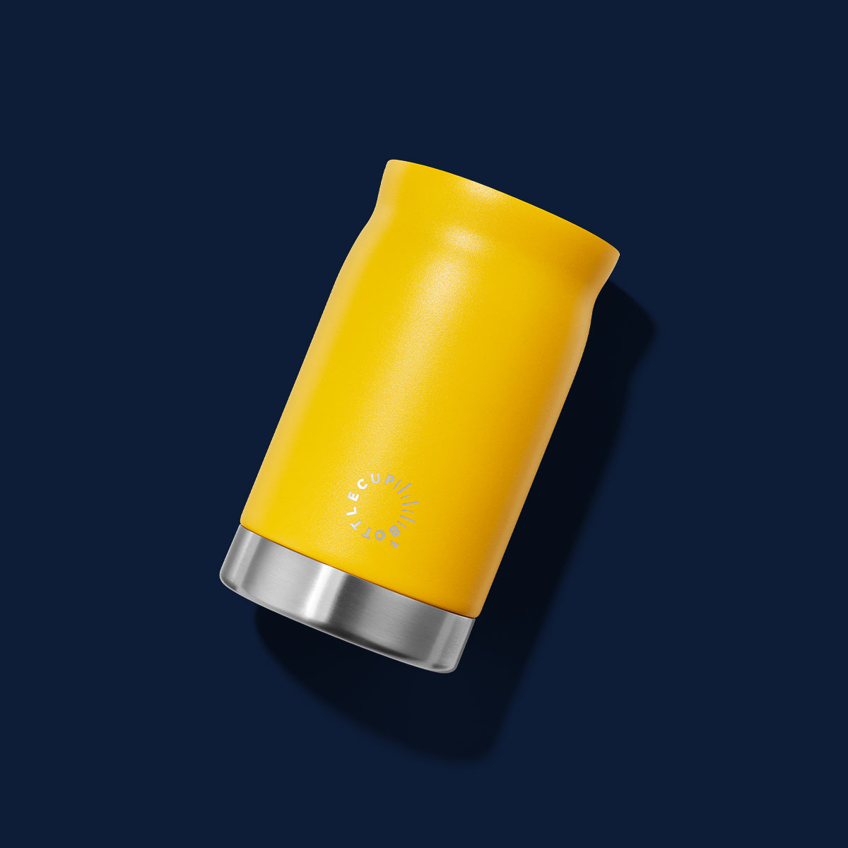 2‑in‑1 reusable insulated water bottle & coffee cup with hidden stored lid, modular build, keeps drinks hot or cold for travel and on‑the‑go use. 