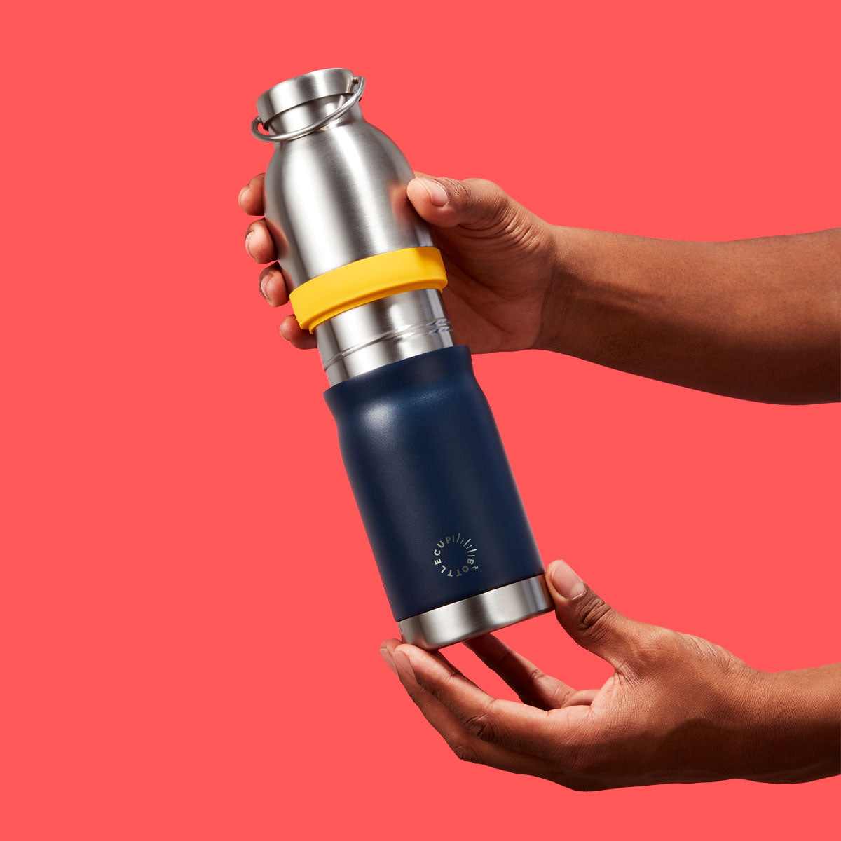 2‑in‑1 reusable insulated water bottle & coffee cup with hidden stored lid, modular build, keeps drinks hot or cold for travel and on‑the‑go use. 