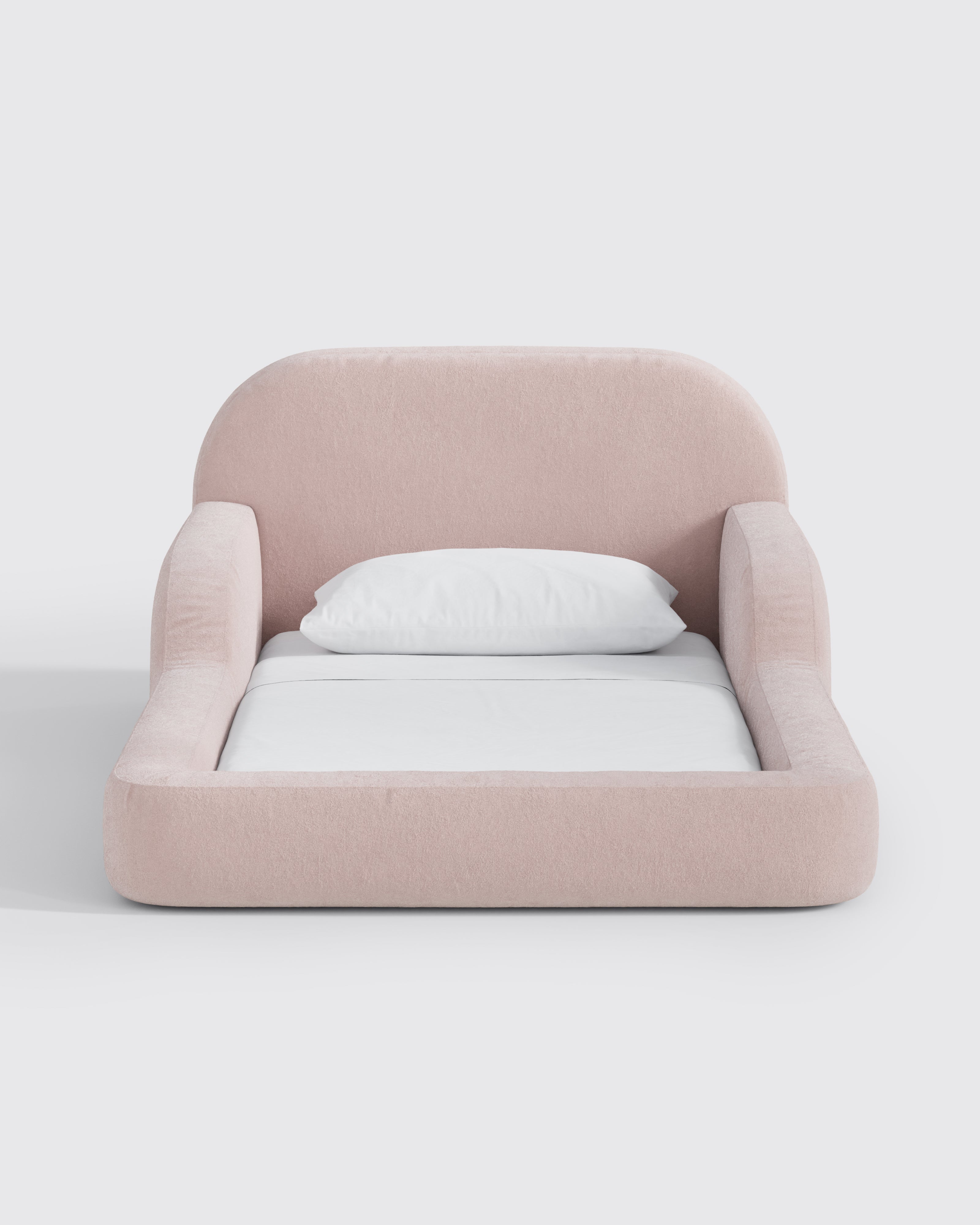 This low‑profile Montessori‑style kids foam bed has soft rounded bump‑safe edges and a removable washable cover for quick, tool‑free setup.