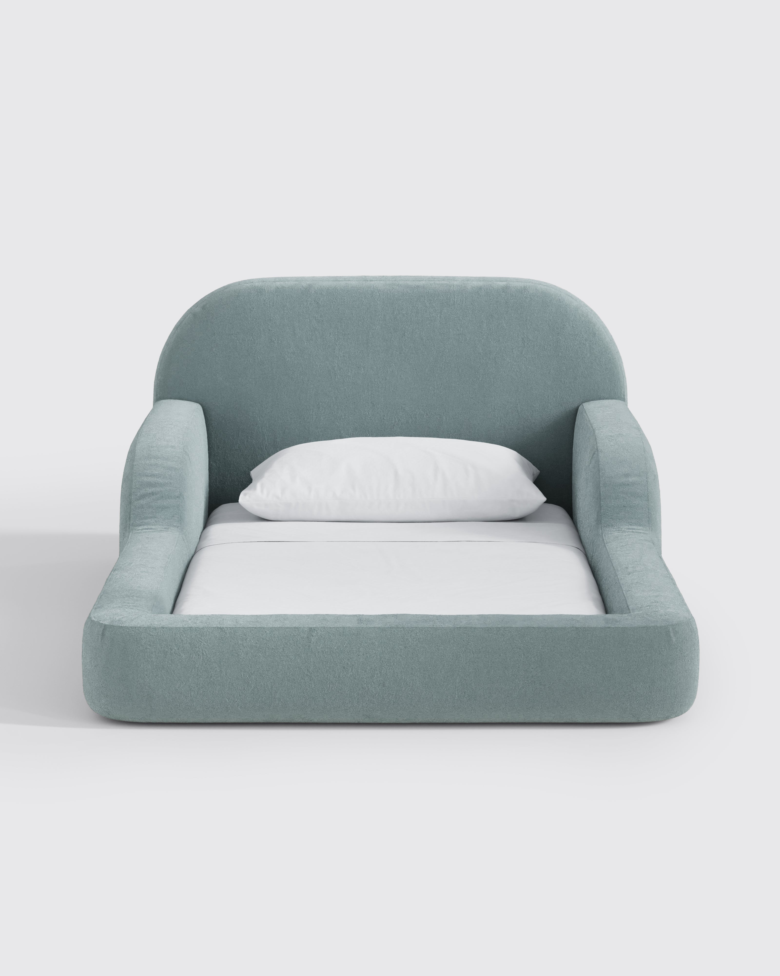 This low‑profile Montessori‑style kids foam bed has soft rounded bump‑safe edges and a removable washable cover for quick, tool‑free setup.