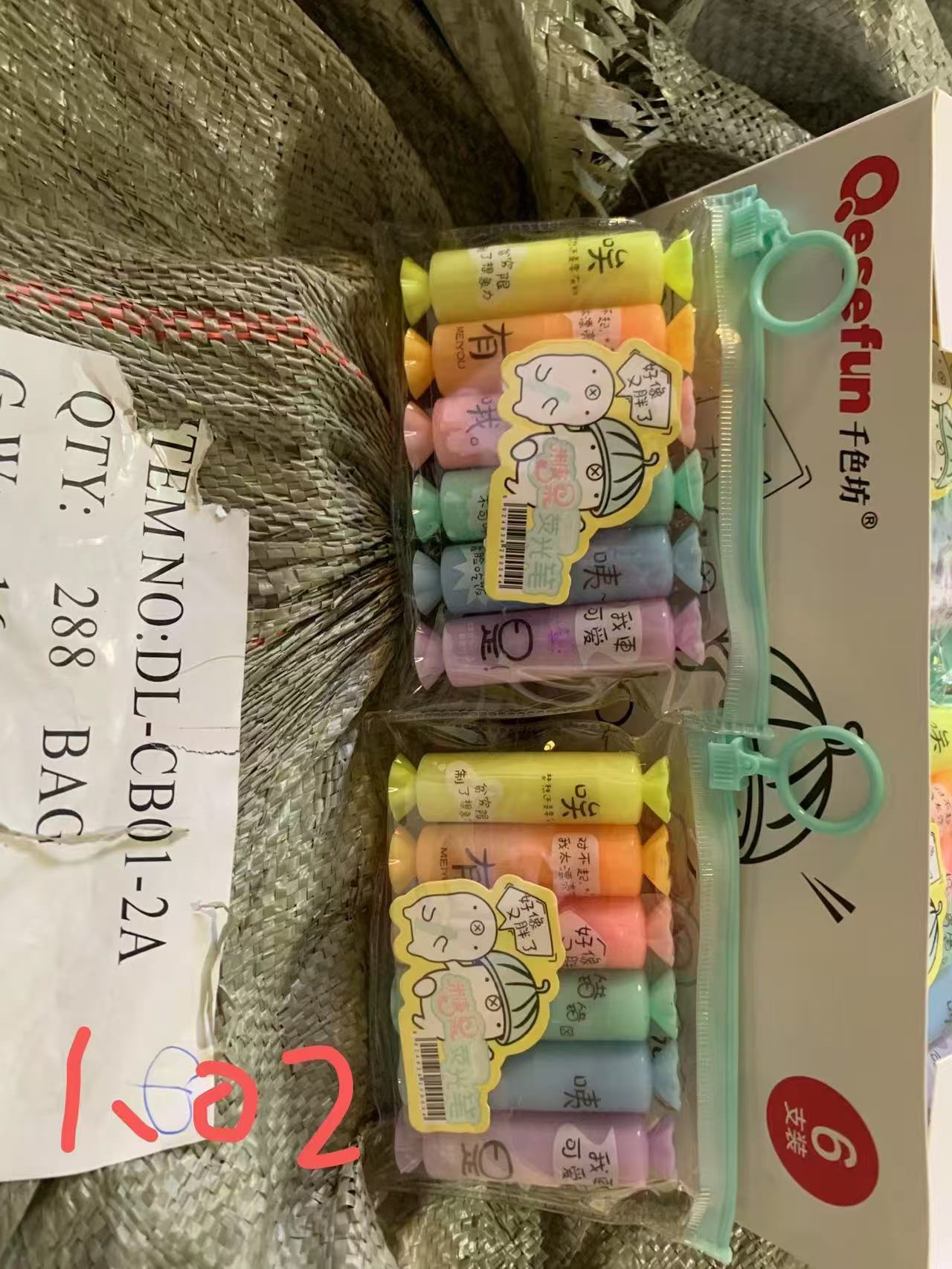 马克笔. 文具