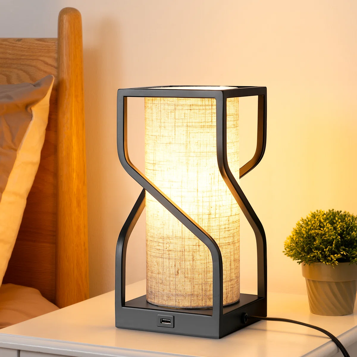 Burdena Metal Touch Control Table Lamp with USB and Bulb Included