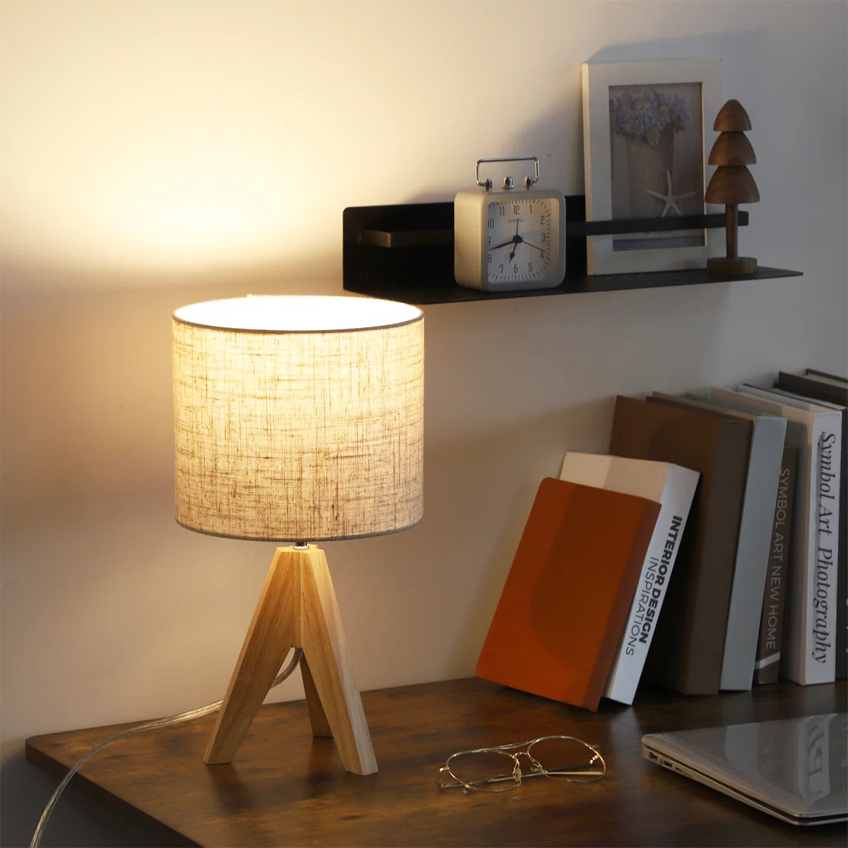 Fidel Solid Wood Tripod Table Lamp (Set of 2)