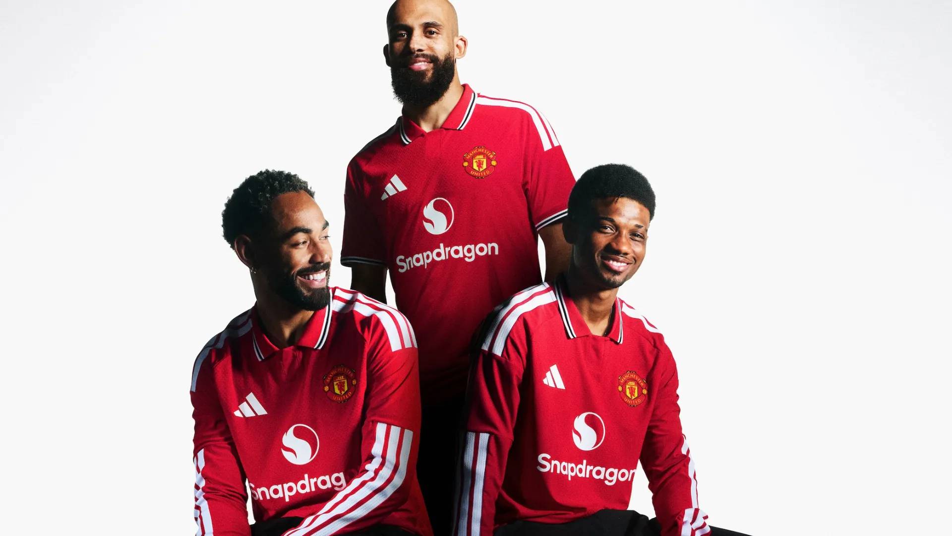 Manchester United's 26/27 Home & Away Jerseys