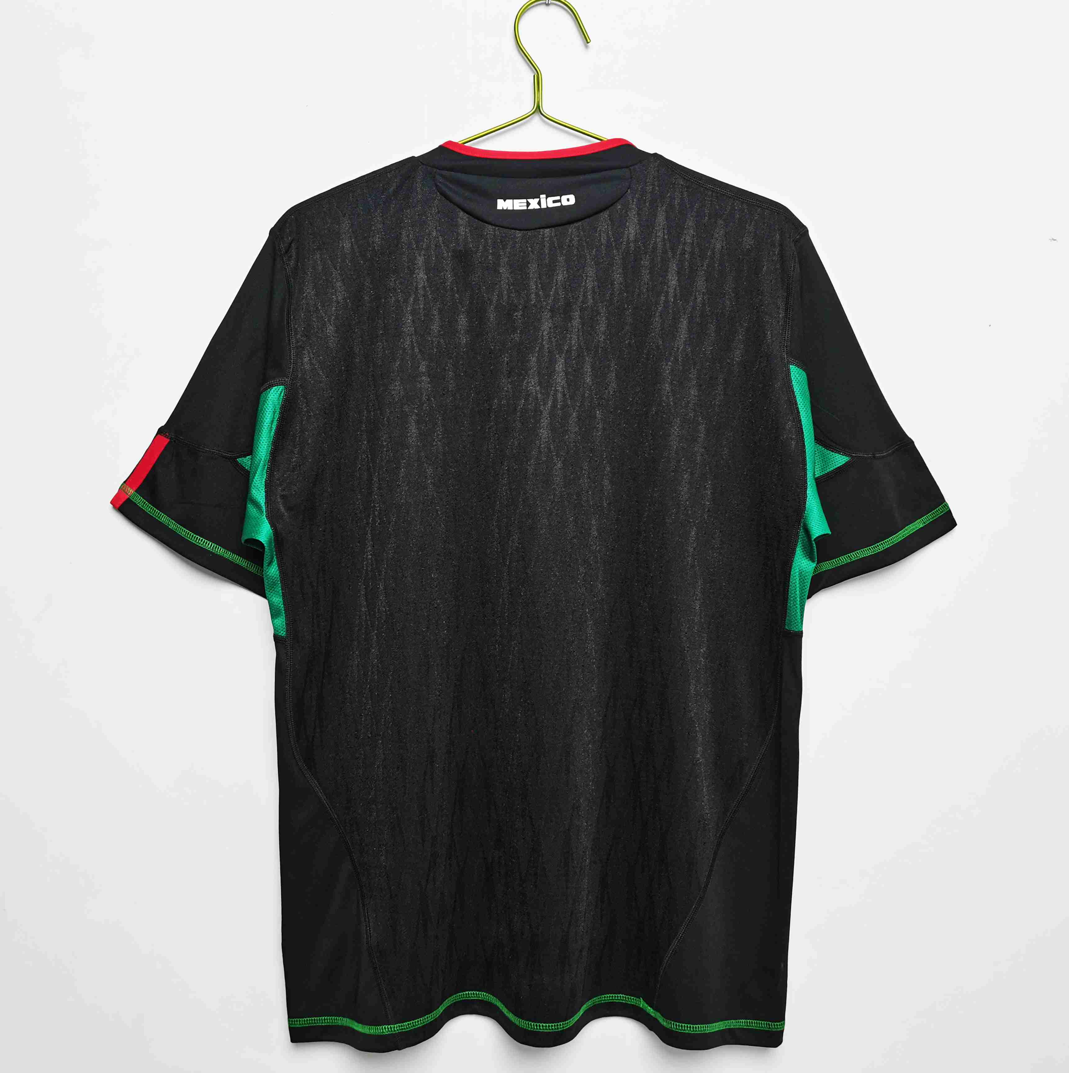 Men's Mexico Away Retro Vintage 2010 Season Jersey-Pro Kit Vault | Brand New 26/27 Sports Jerseys