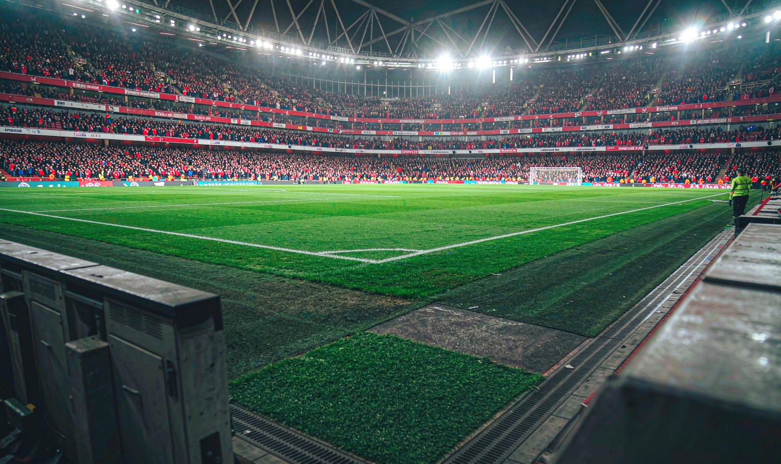Emirates Stadium at night - cannon red