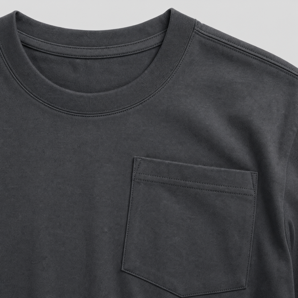 Men's Heavyweight Relaxed-Fit Short-Sleeve Pocket Work T-Shirt - Pocket and heavyweight cotton detail