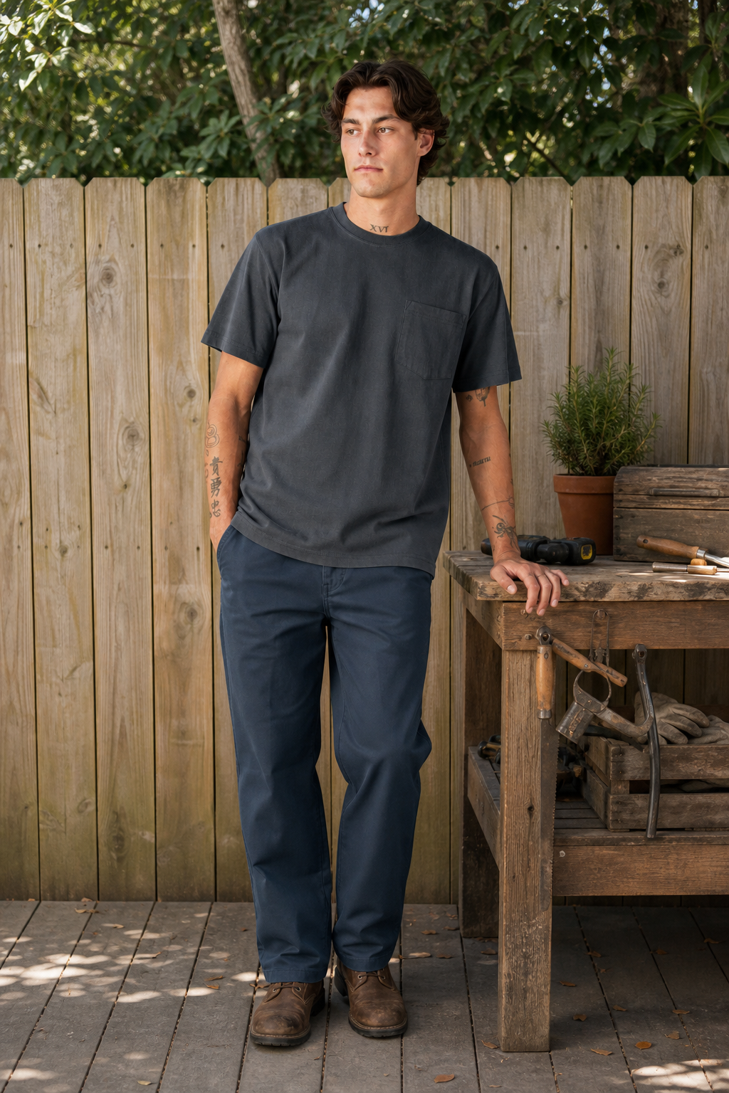 Men's Heavyweight Relaxed-Fit Short-Sleeve Pocket Work T-Shirt - Outdoor lifestyle