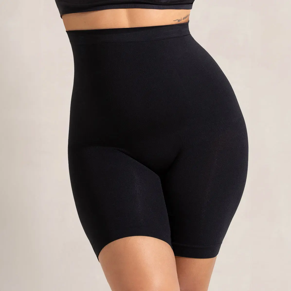Women's High-Waisted Seamless Shaping Shorts