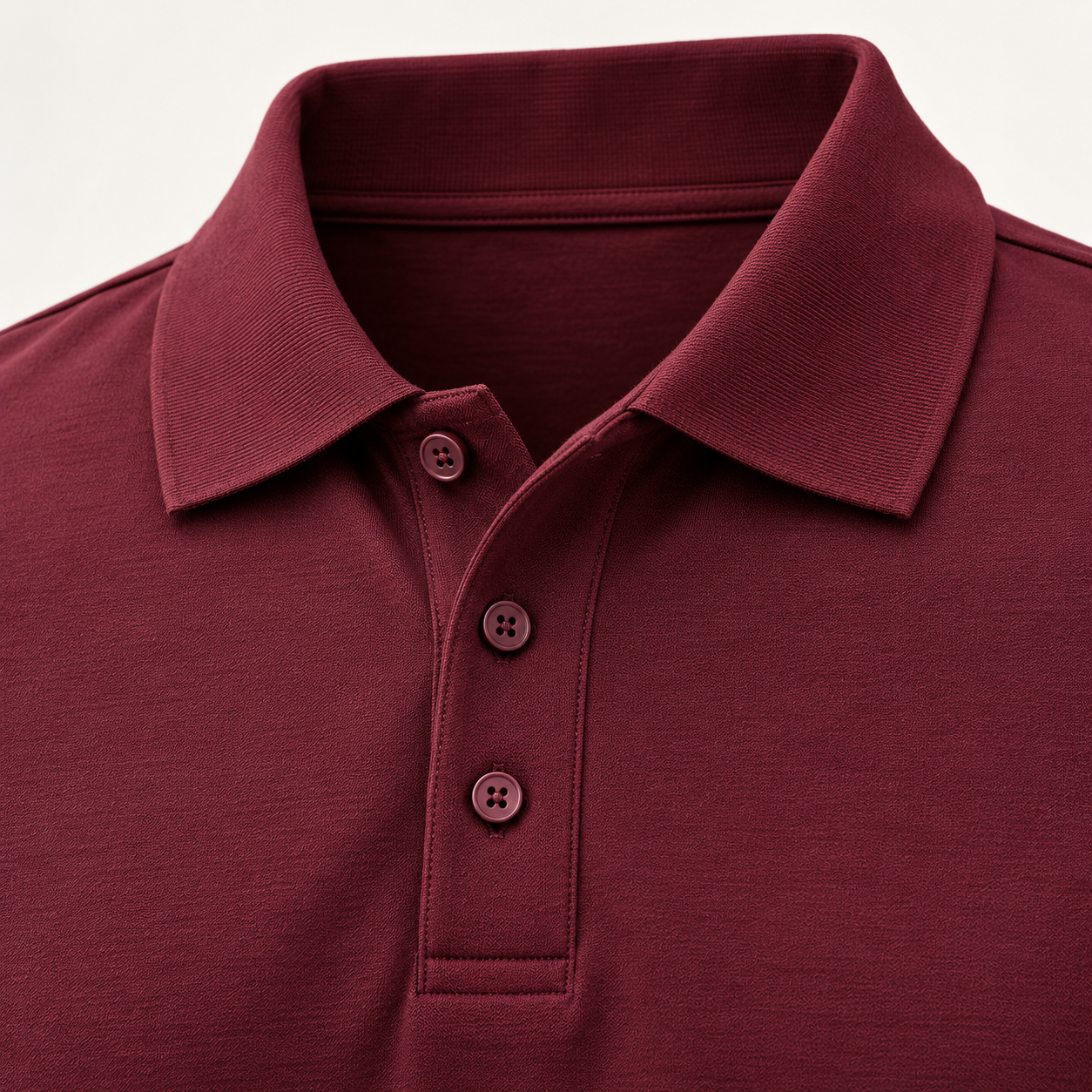 Long-sleeve polo collar and exact three-button placket detail