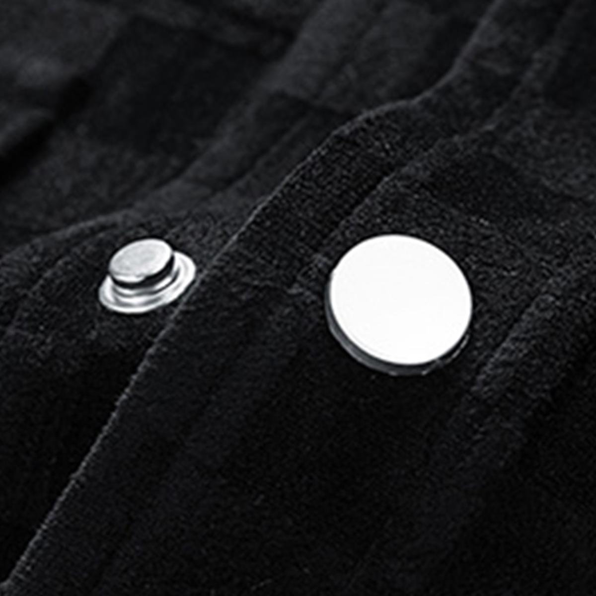 Men&rsquo;s black patterned long-sleeve jacket &mdash; menswear, men&rsquo;s clothing, featuring a front flap pocket and button closure, a stylish and practical top suitable for autumn.
