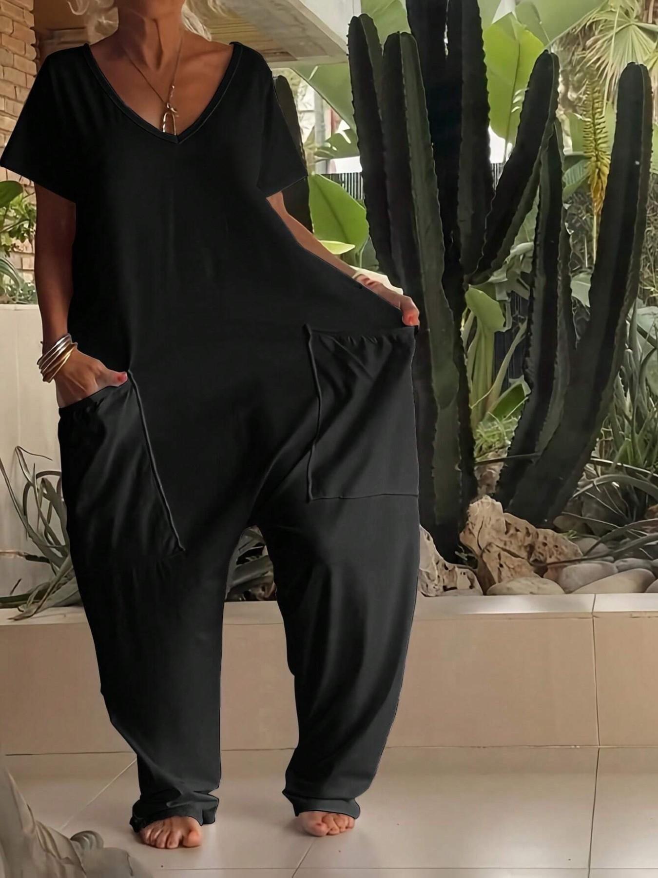 Women's Casual Basic Jumpsuit, Short Sleeve V-Neck Design, Loose Fit Wide-Leg Romper, All Season Wear, Plain Pattern, with Pockets, Womenswear