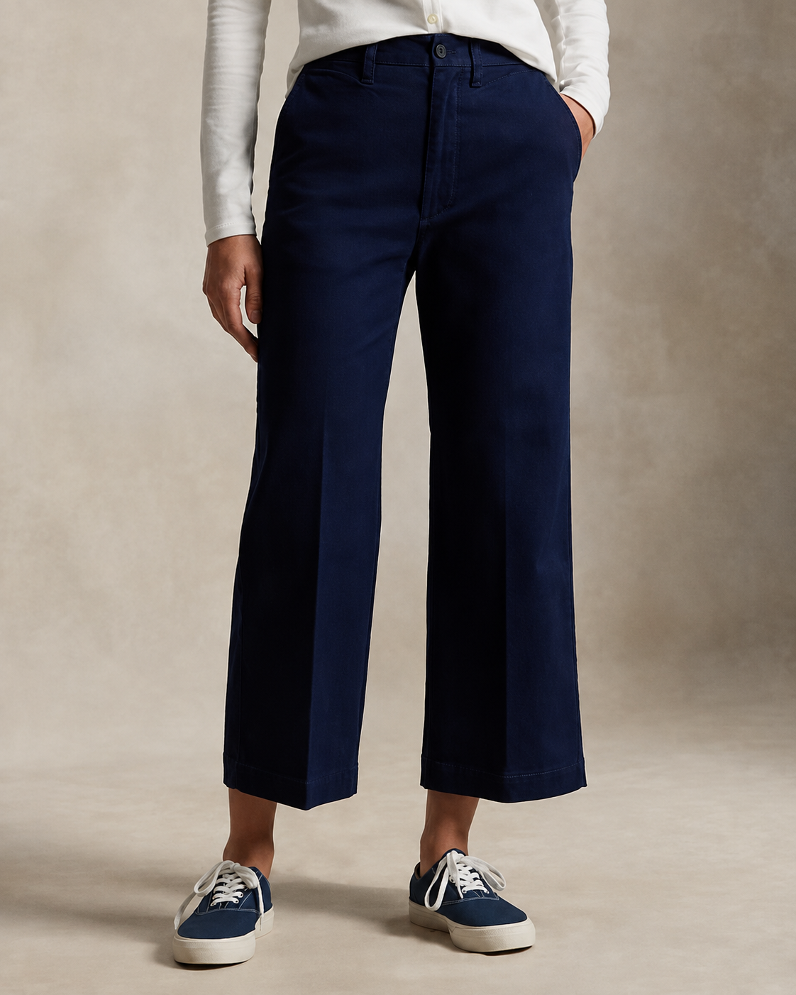 Women’s Wide-Leg Pants