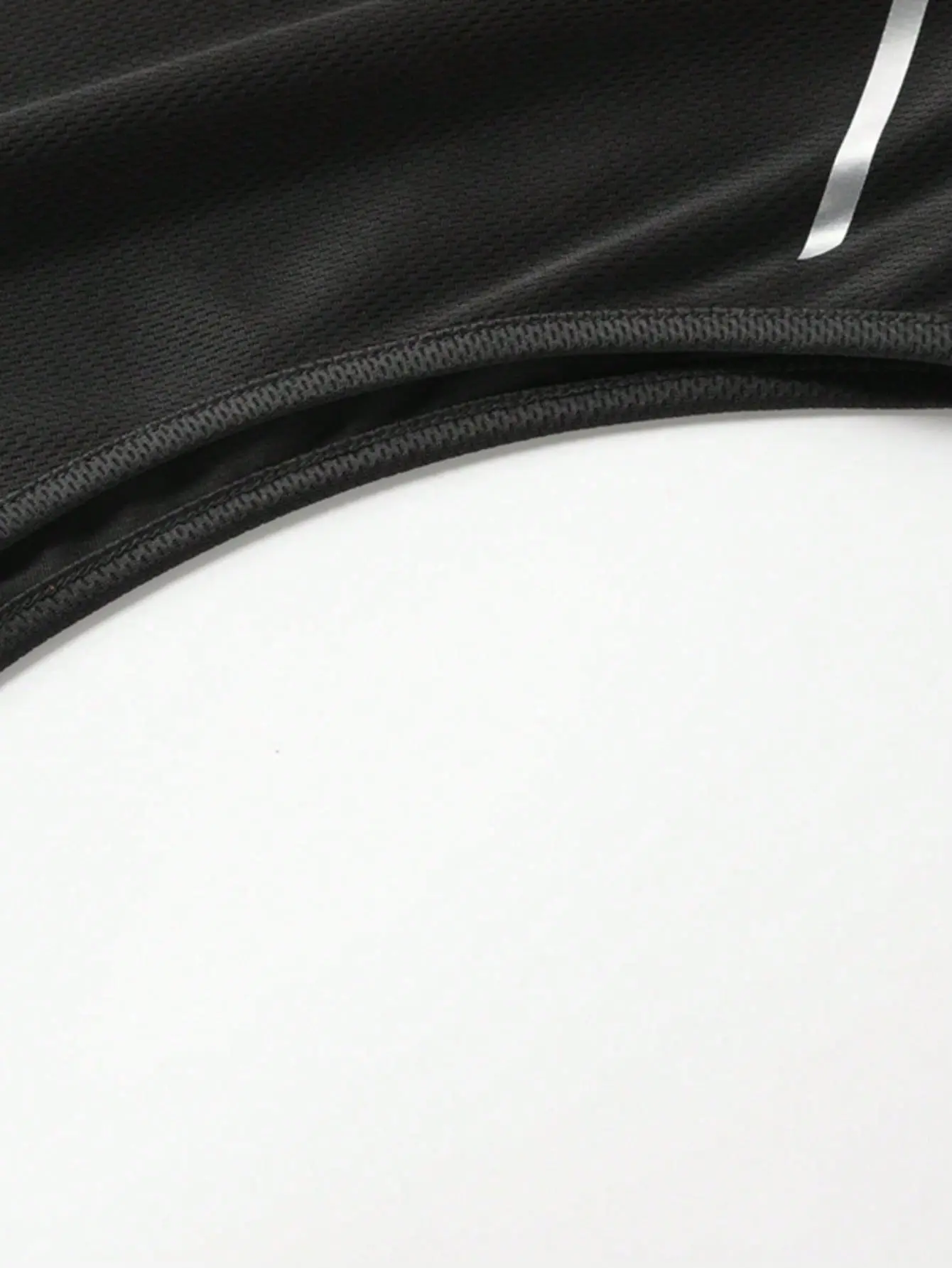 Unisex Quick-Dry Sports Vest – Reflective Breathable Sleeveless Workout Top for Running & Biking