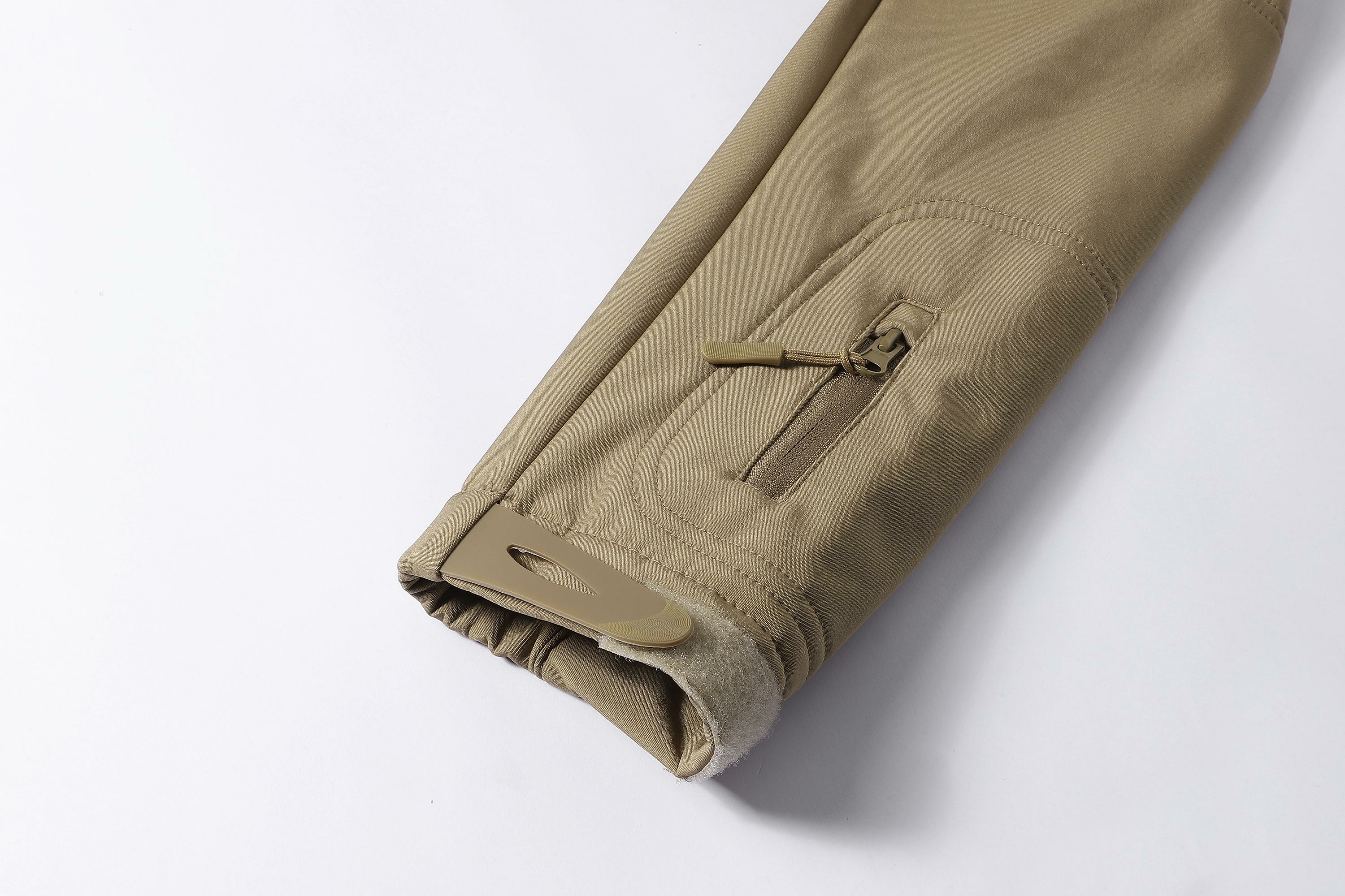 Men's Fitted Woven Hooded Jacket – Water-Resistant Outdoor Coat with Multi Zipper Pockets