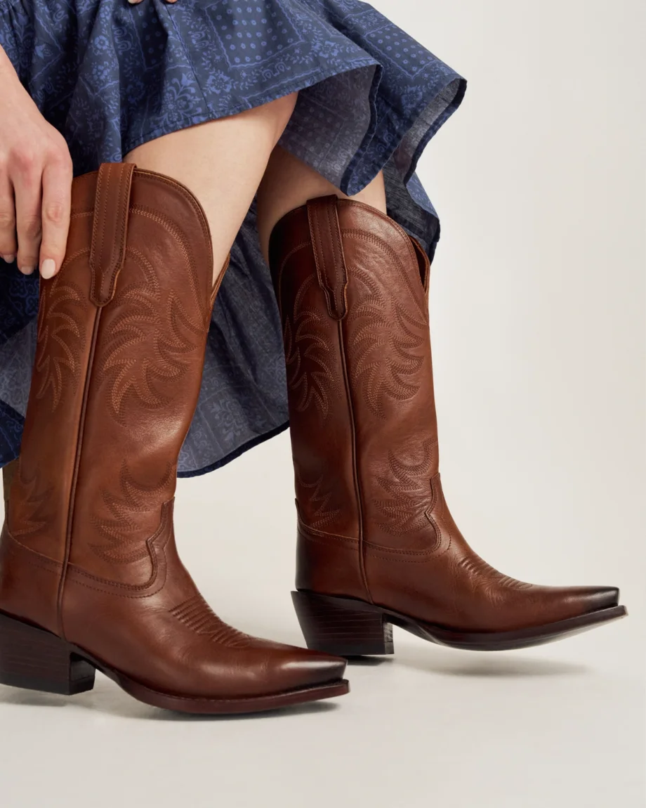 Women's Wide Calf Western Cowboy Boots