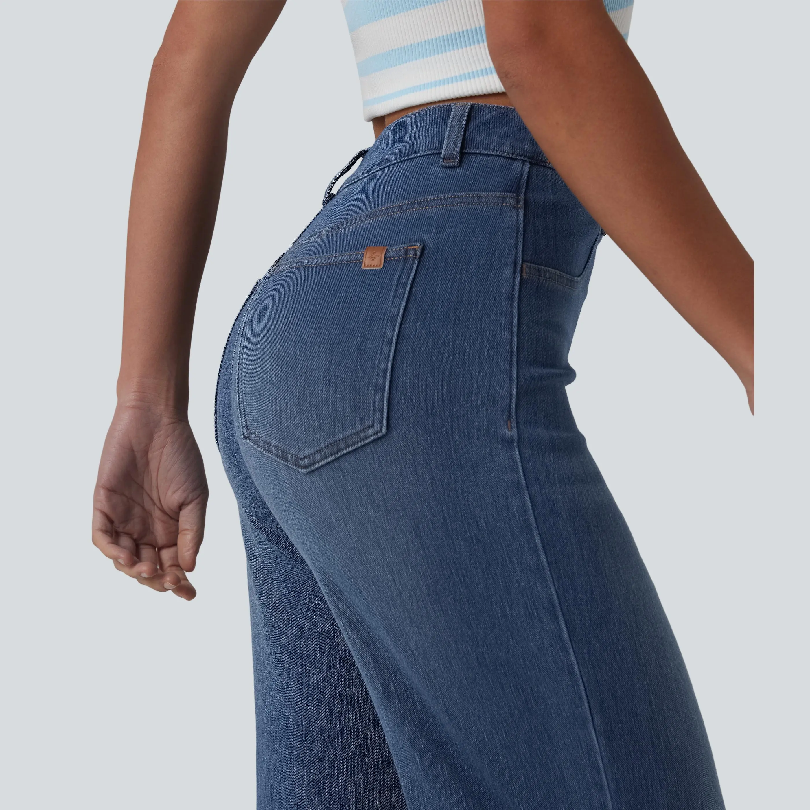 Women's Flex High Waisted Sculpted Lift Design Straight Leg Casual Jeans with Pockets