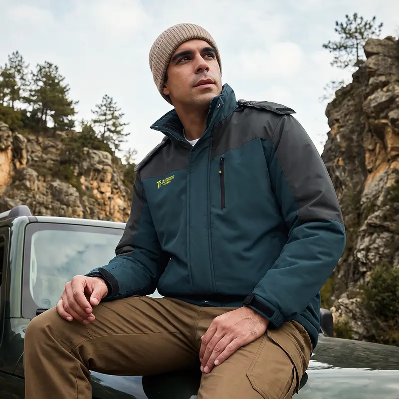 Men's Waterproof Windproof Fleece-Lined Insulated Ski Jacket with Detachable Hood & 5 Pockets