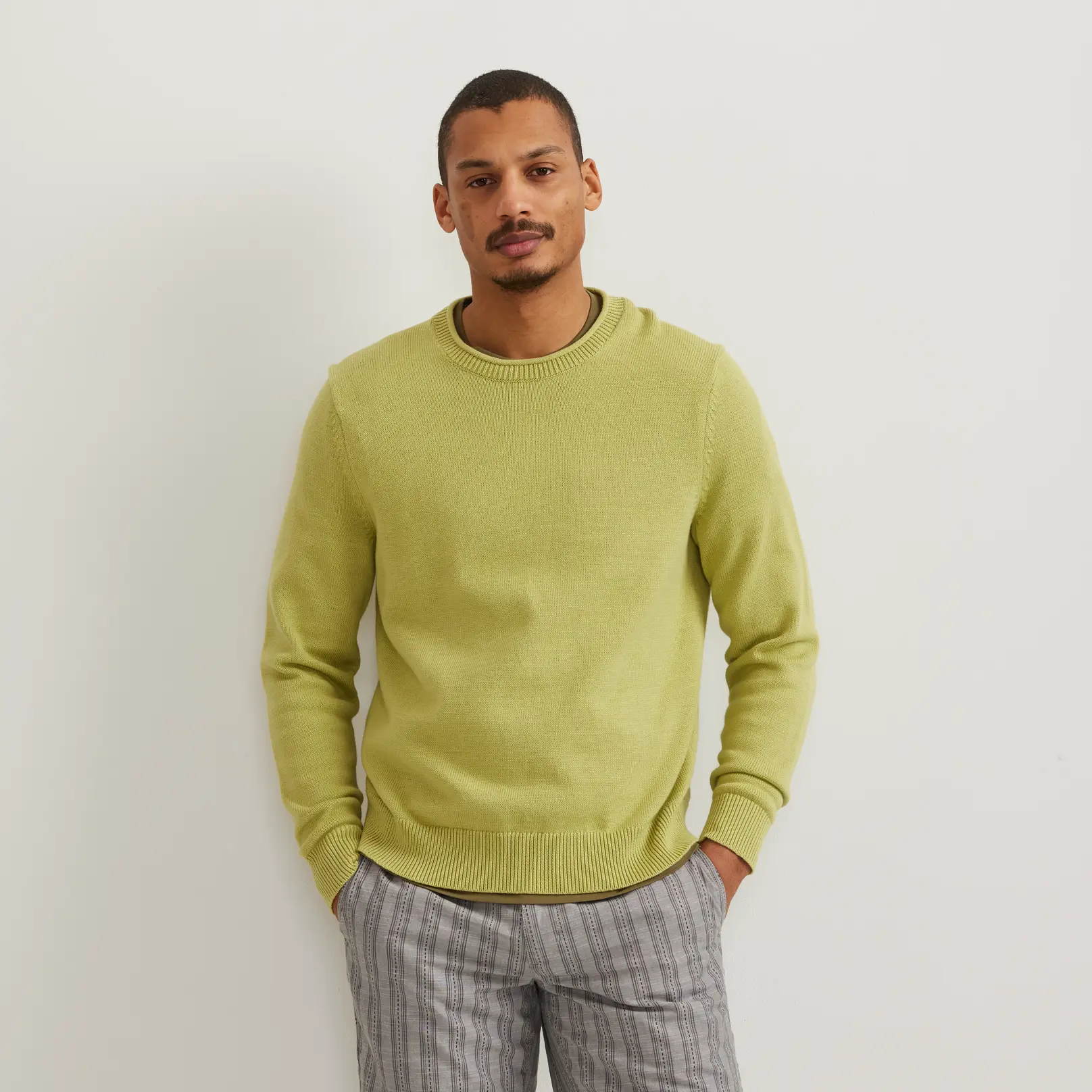 Men's Classic Cotton-Blend Roll Neck Sweater