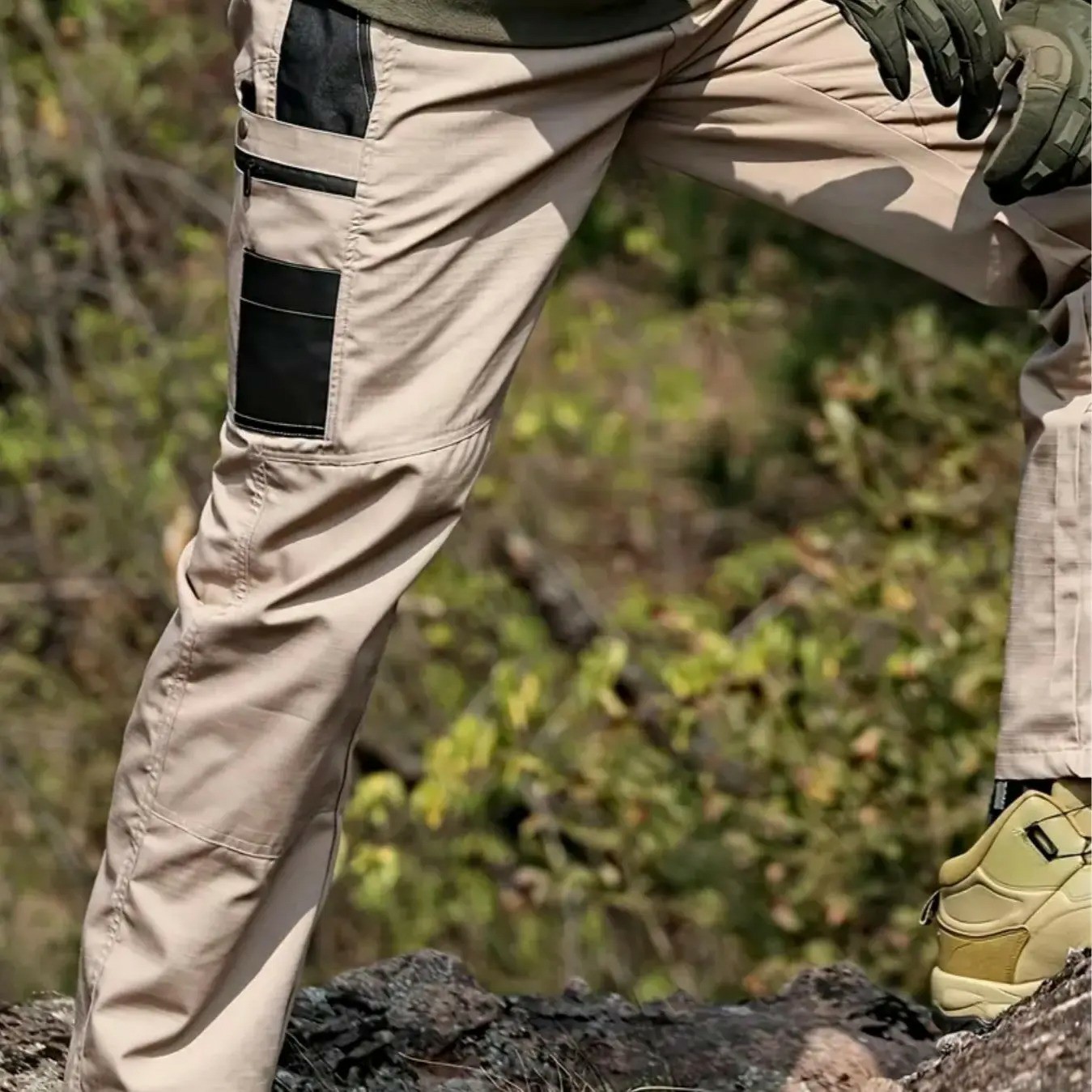 Men's Tactical Work Pants with Multi-Pocket Zipper Design