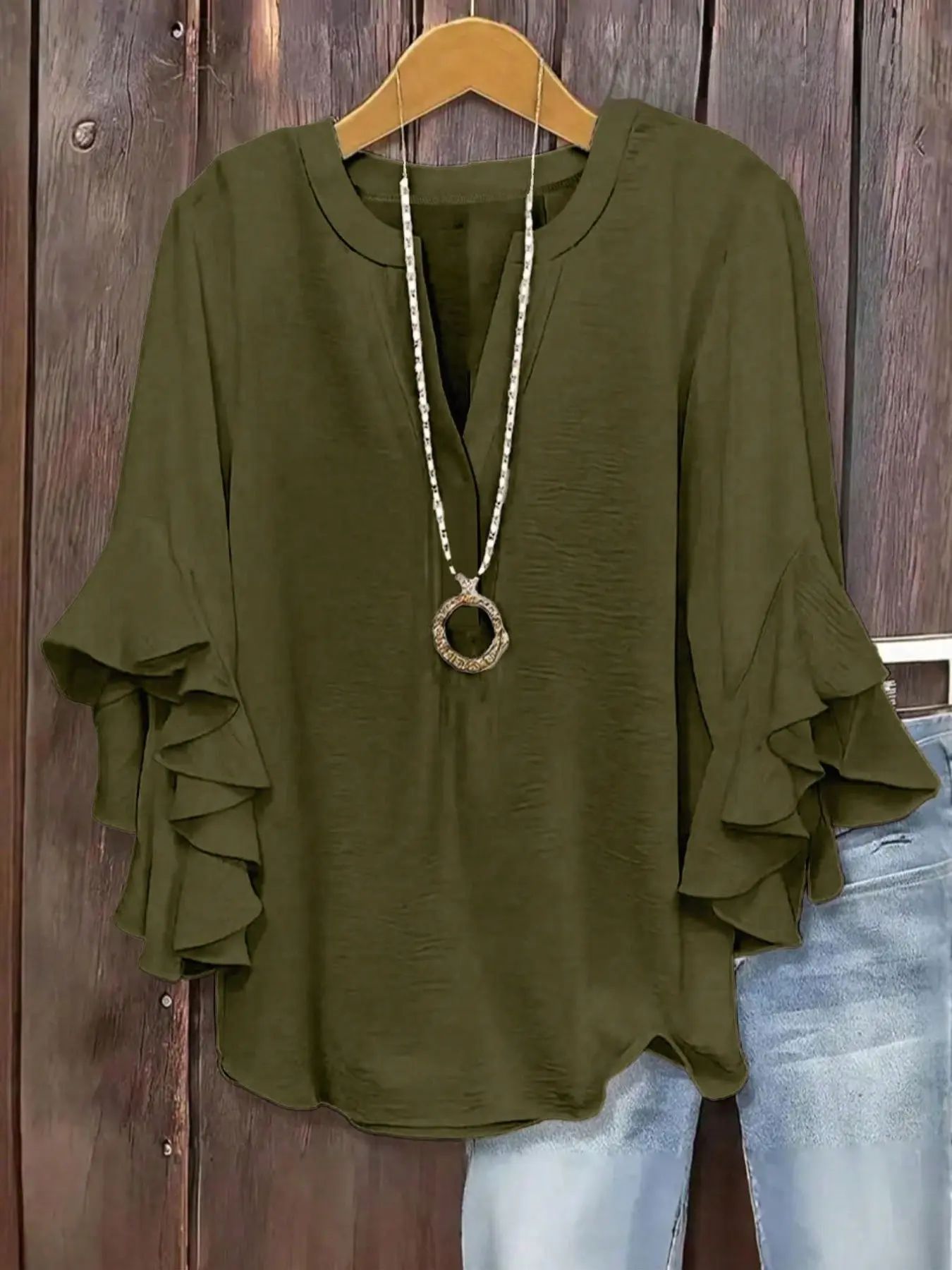 Plus Size Women's Ruffled Sleeve V-Neck Shirt Blouse, Elegant Floral Design, Comfortable and Stylish, Perfect for Casual Wear