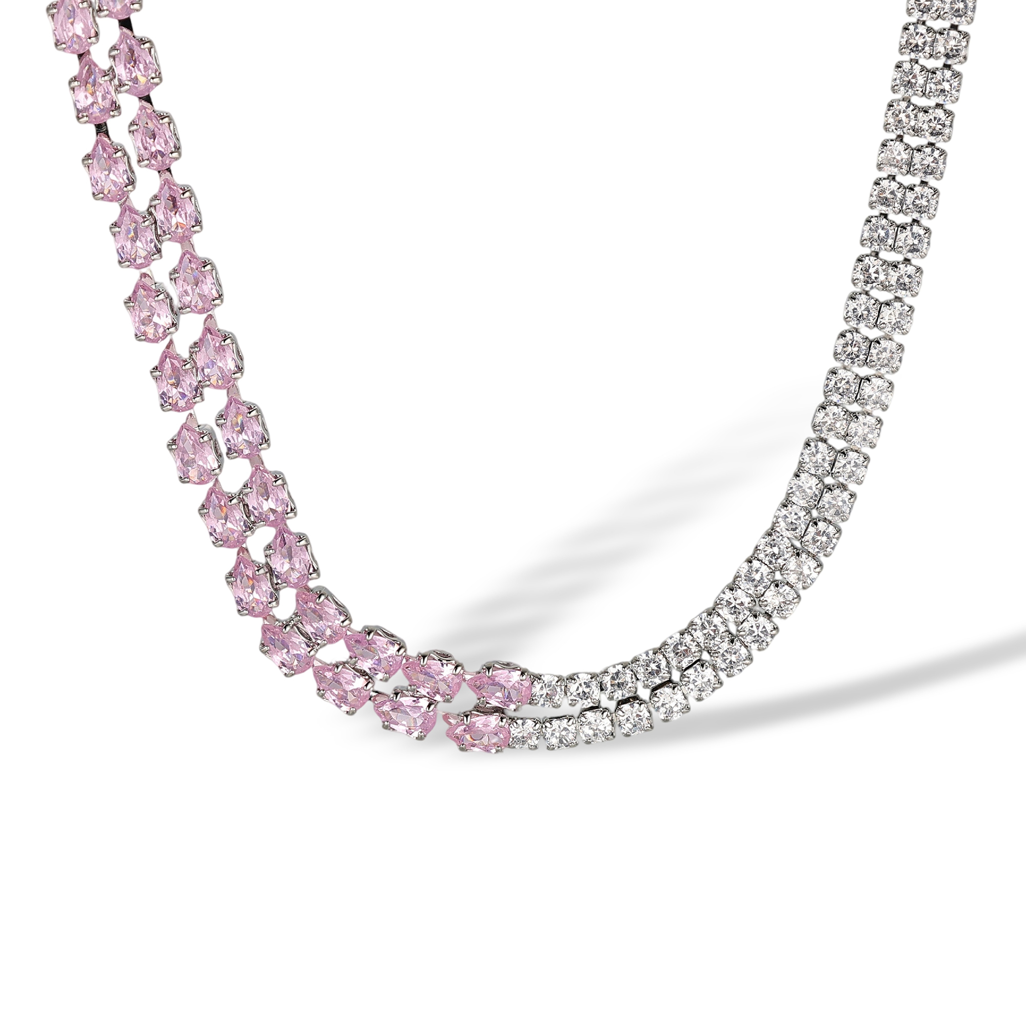 Élisabette Dual-Color Teardrop Round Necklace