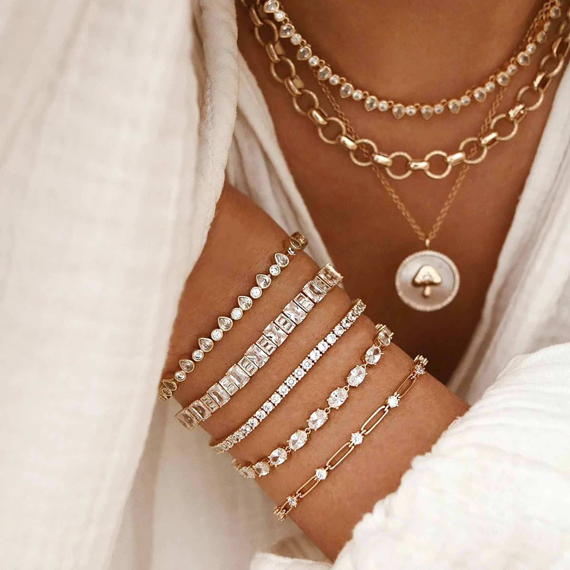 Émélia 18K Gold Paperclip Link Round Bracelet
