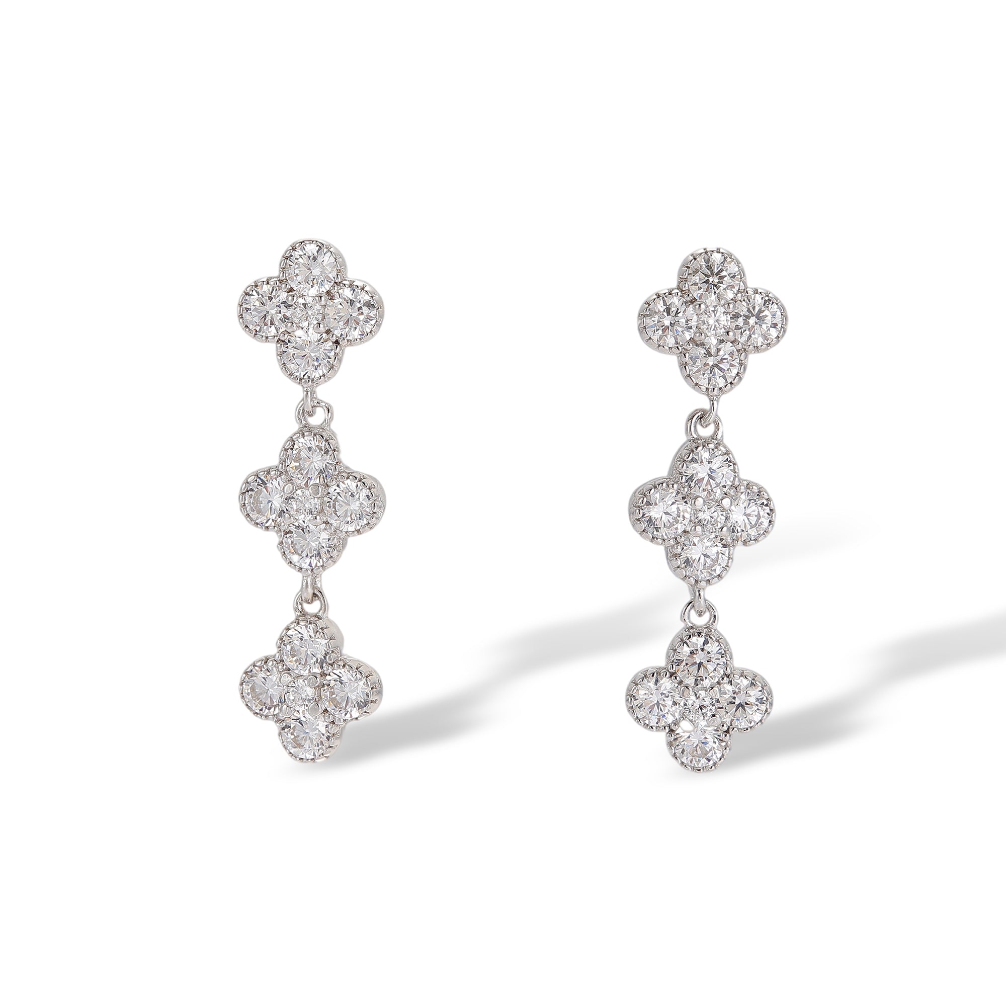 Bérinthe White Trèfle Drop Earrings