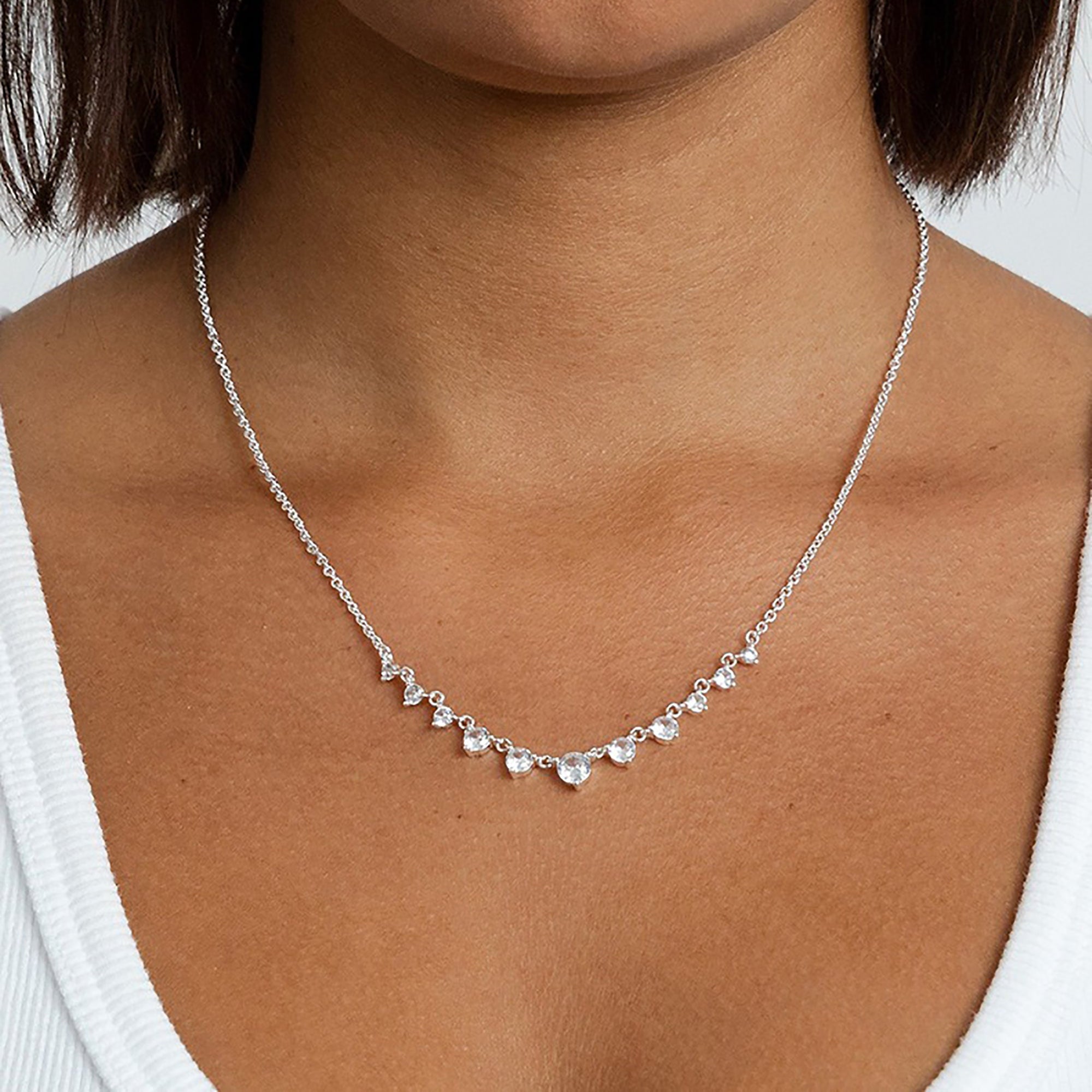 Ésther 18K Gold Round Necklace
