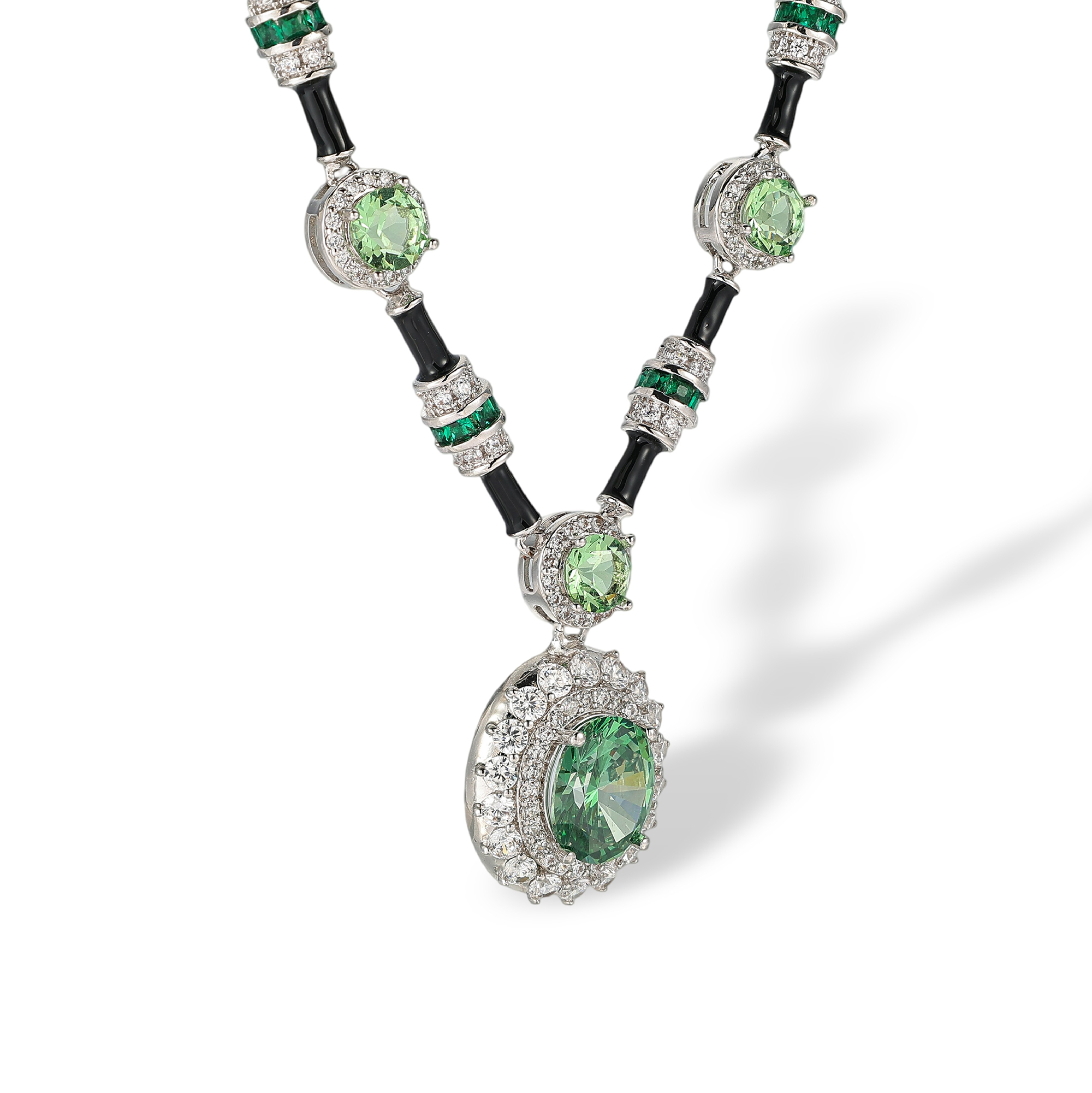 Héliodora Green Oval Necklace