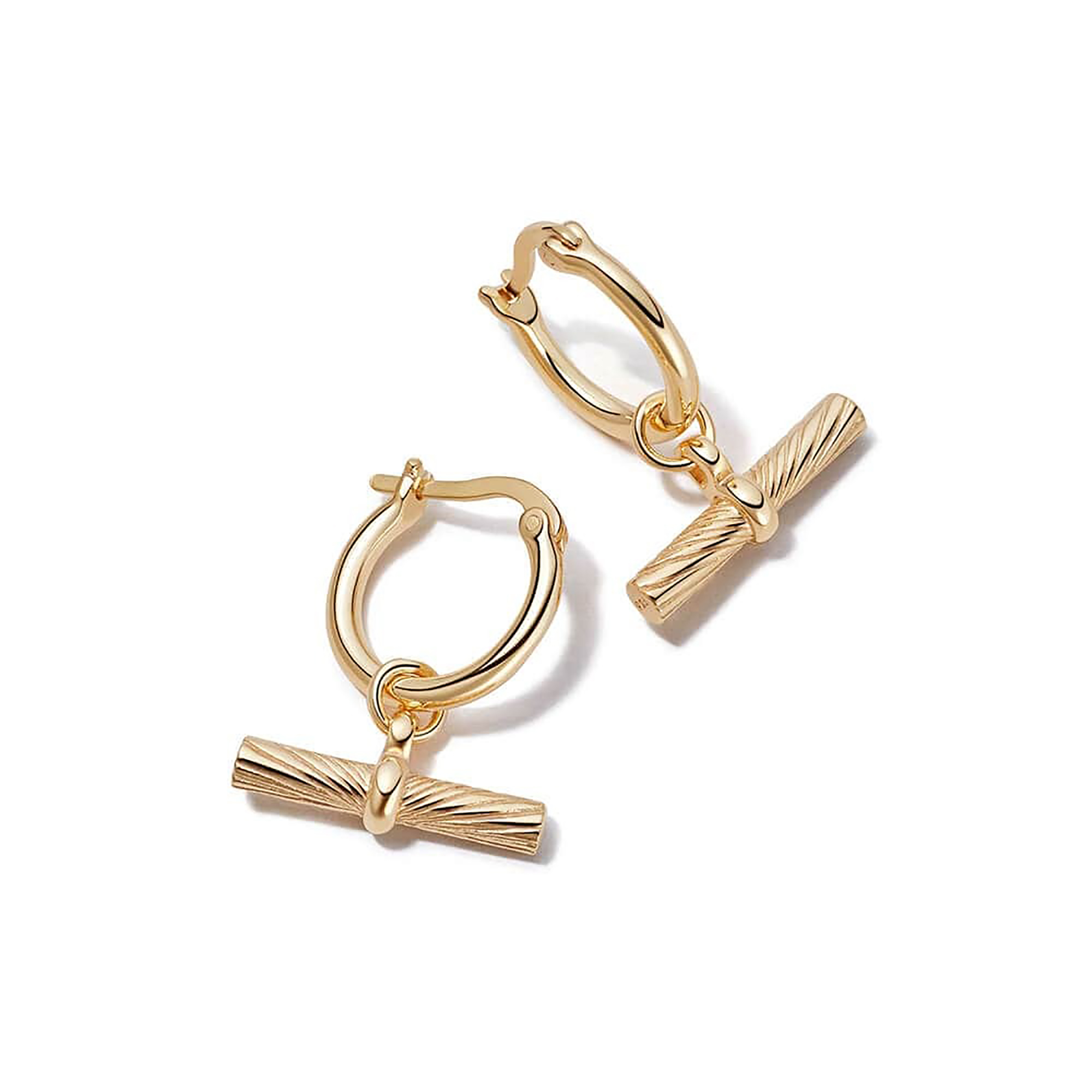 Mariannick 18K Gold T-Bar Huggie Earrings