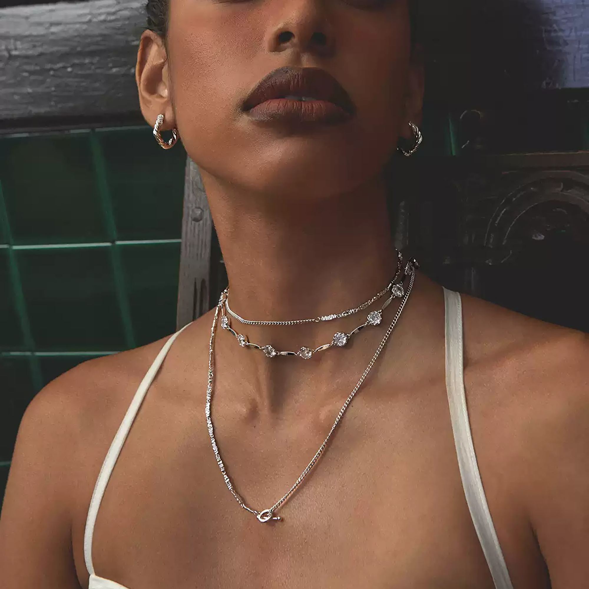 Aubertine 24K Gold Bezel Round Choker Necklace