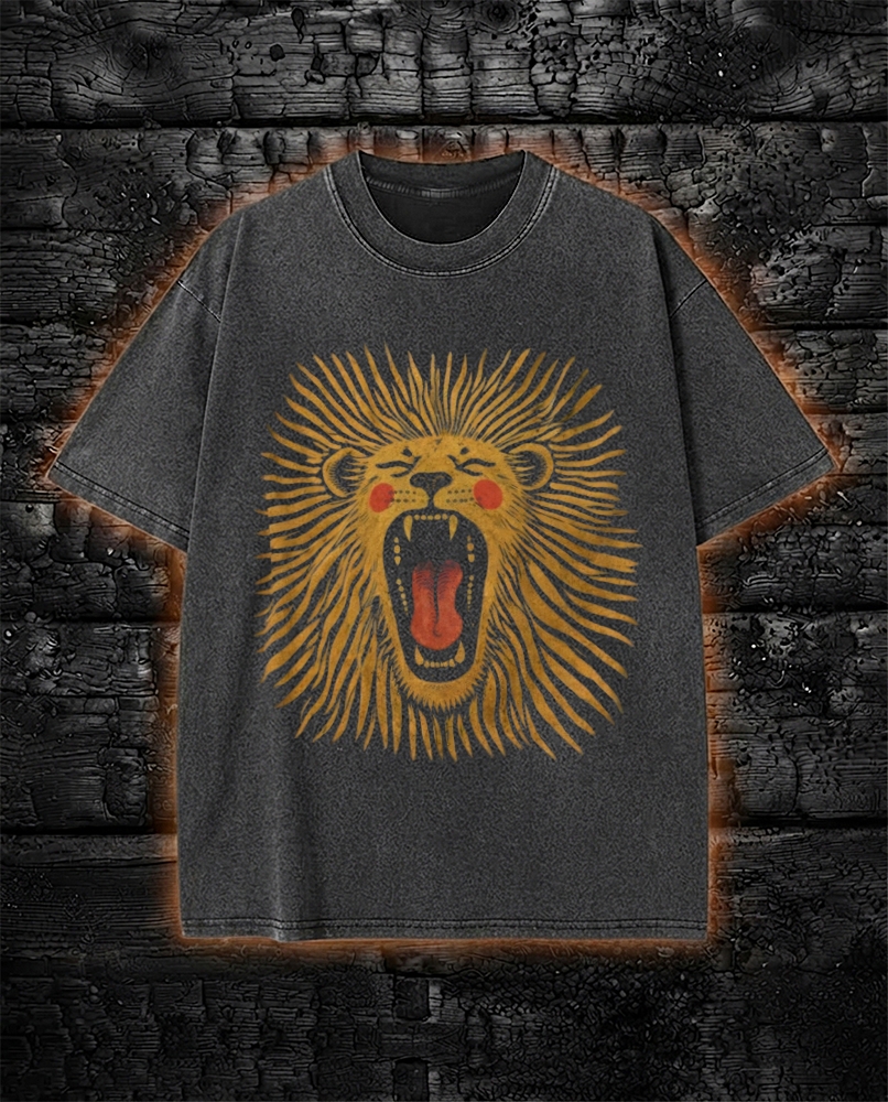 Vintage Folk Art Roaring Lion Washed T-Shirt