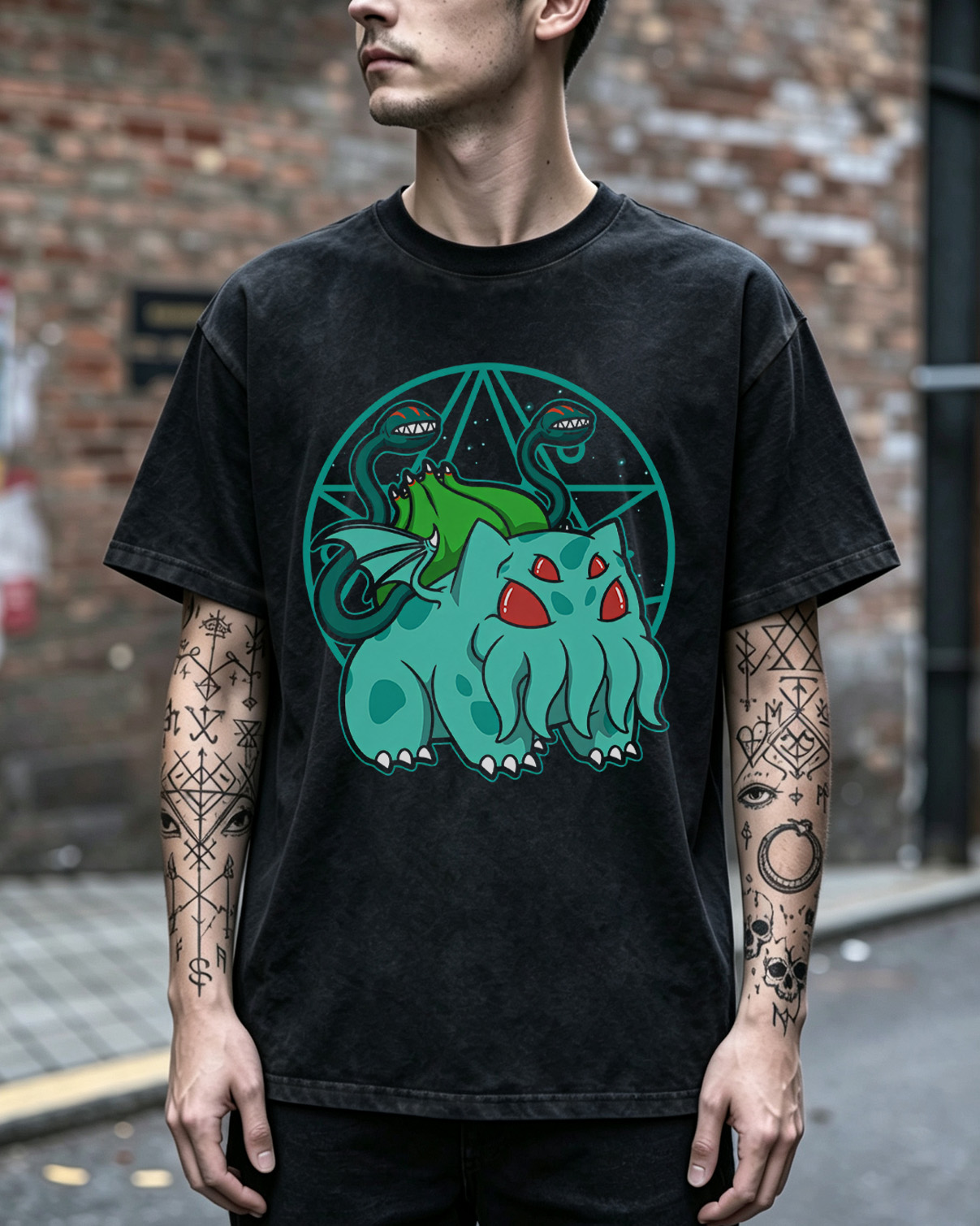 Lovecraftian Horror Cthulhu Washed T-Shirt