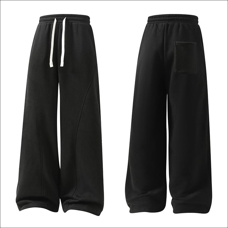 summervibes Men's Solid-Color Drawstring Pants with Curved Blade Design—relaxed fit suitable for all seasons. Street-style men's trousers perfect for everyday wear and layering. Menswear Beige daily wear pant