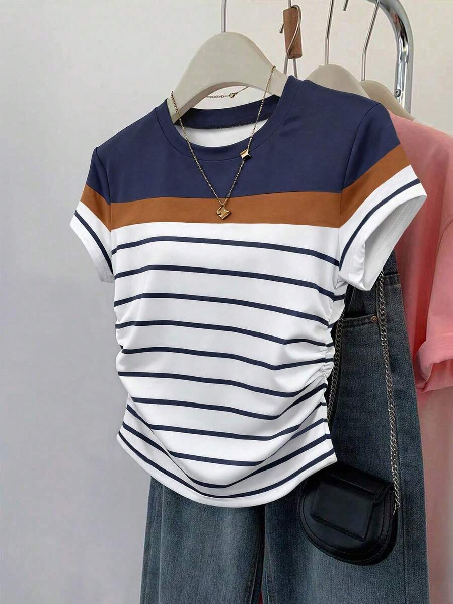 3 Piece Mixed Women's Summer Casual Printed Cute Pleated Short Slim Short-sleeved Round-neck T-shirt, Printed T-shirt, Fashionable Versatile Daily Wear