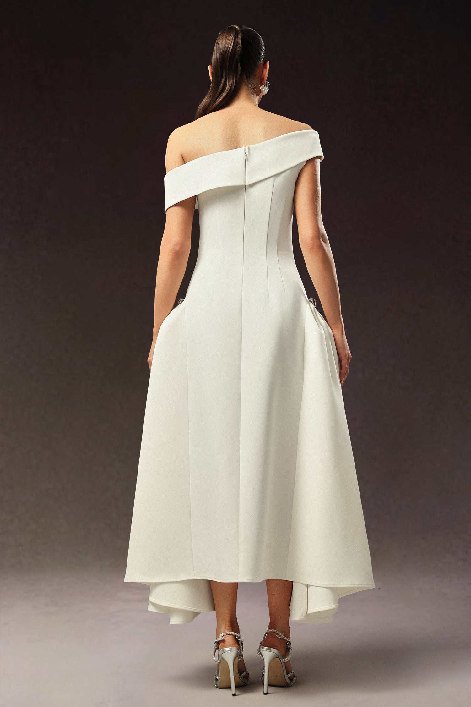Kasa Off The Shoulder Sleeveless Maxi Dress