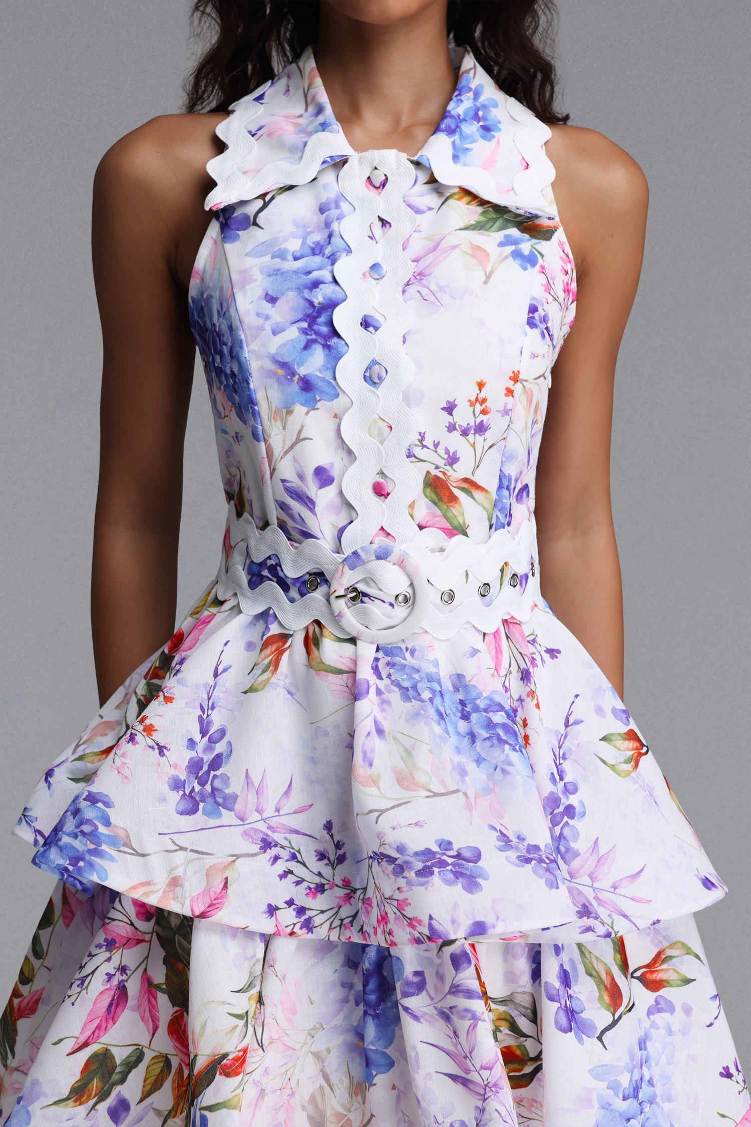 Dilara Chic Tailored Sleeveless Floral Print Woven Mini Dress