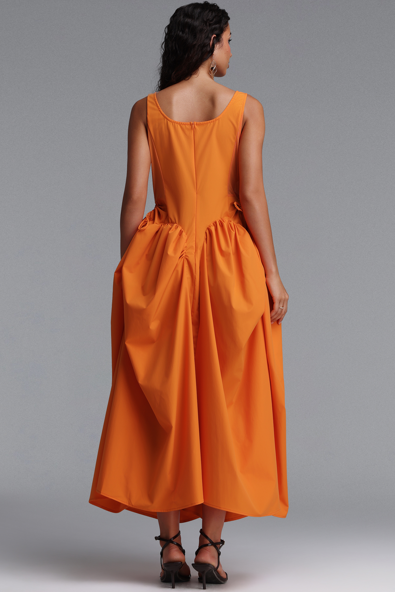 Hzere Chic Tailored Sleeveless Woven Maxi Dress