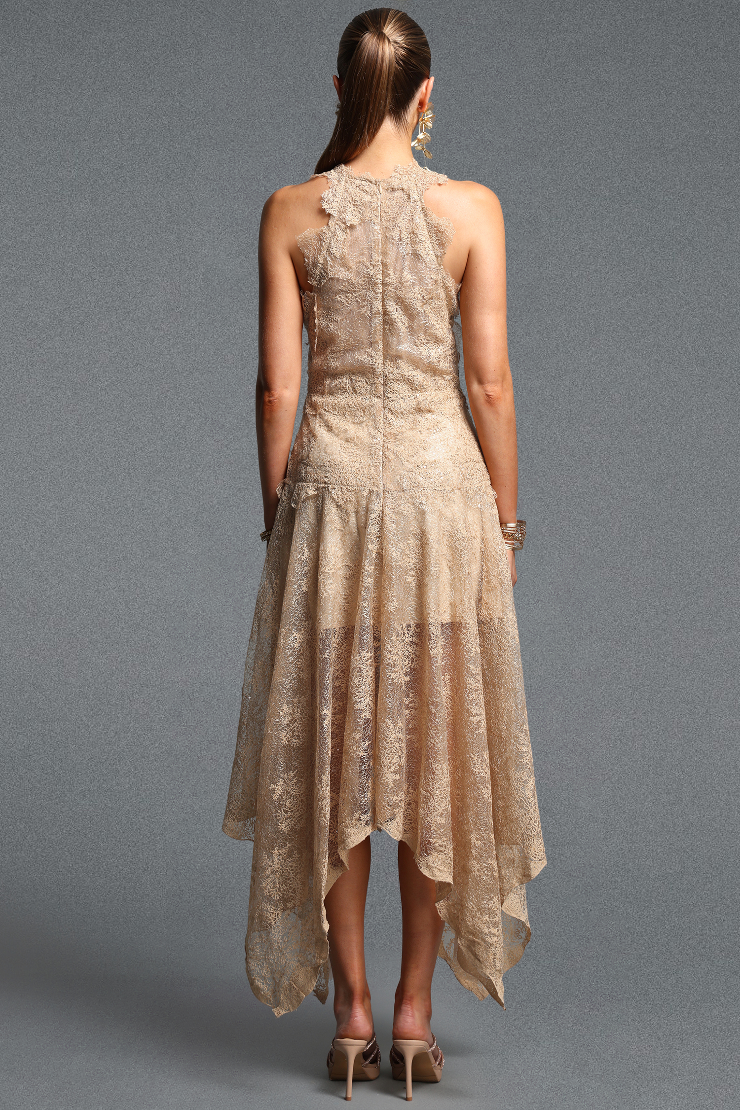Kimaya Elegant Cinched Waist Halter Irregular Hem Lace Maxi Dress