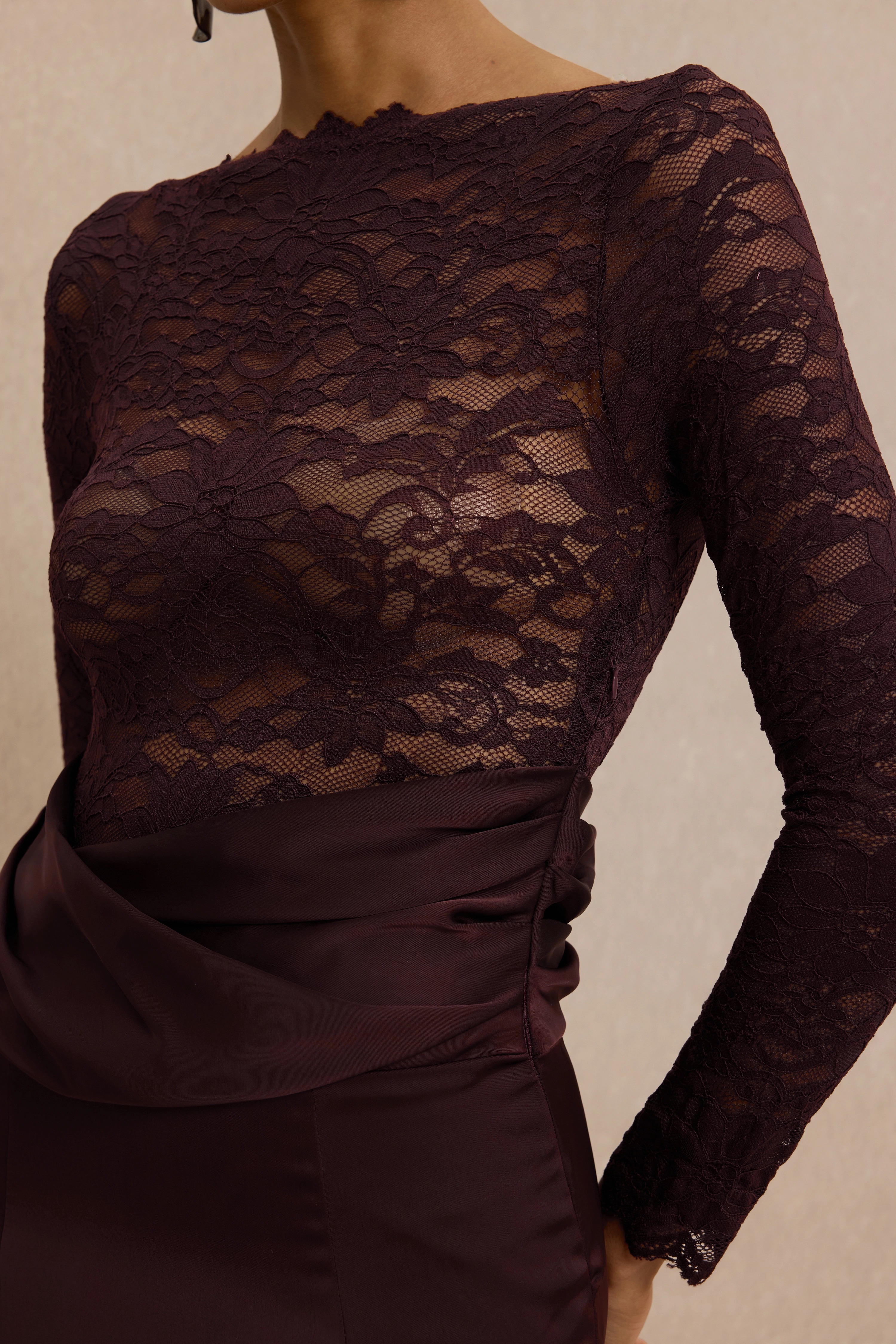 Lace Splicing Satin Long Sleeve Maxi Dress