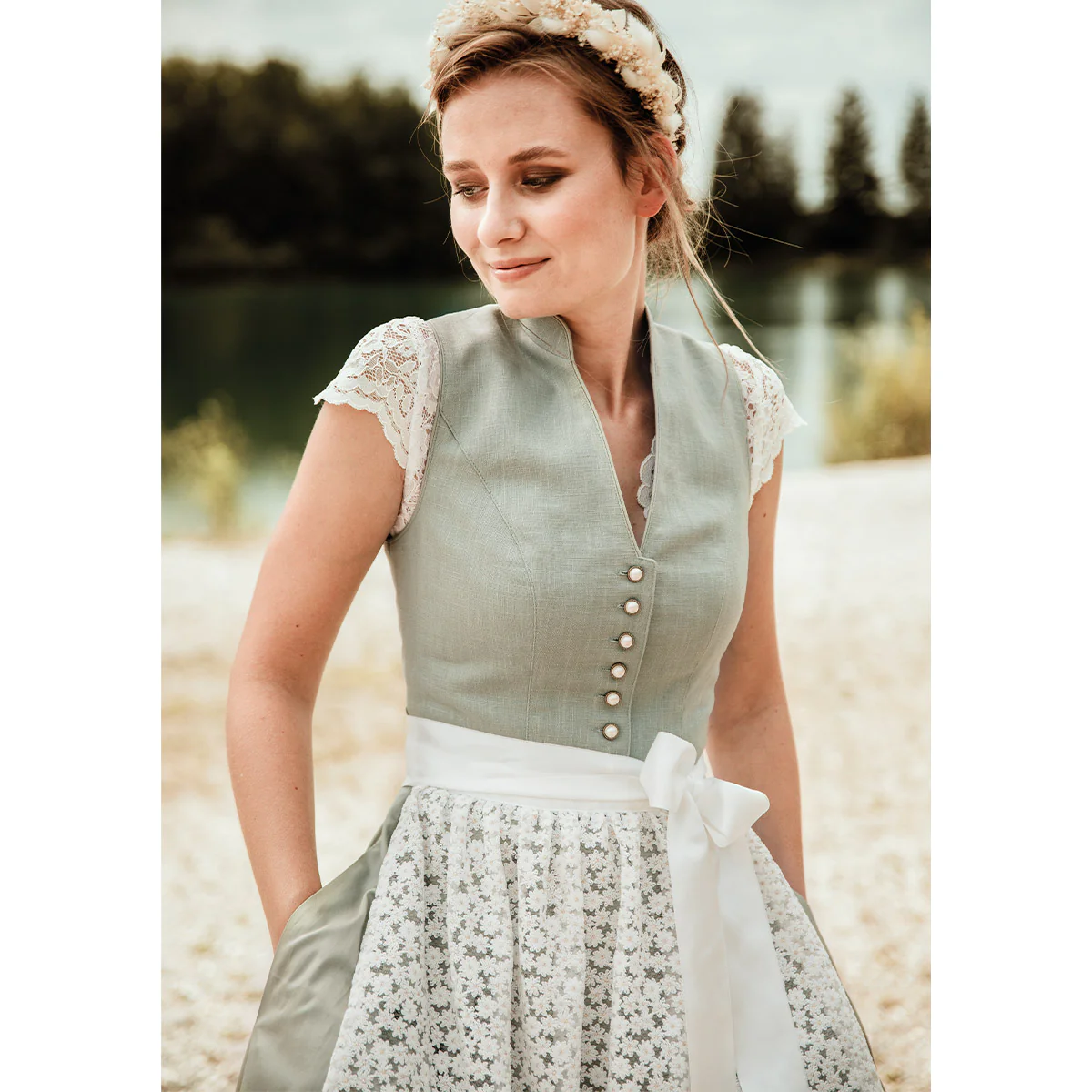 DirndlPop Grün Mira Dirndl  Bayern Kostüme für das Bierfest